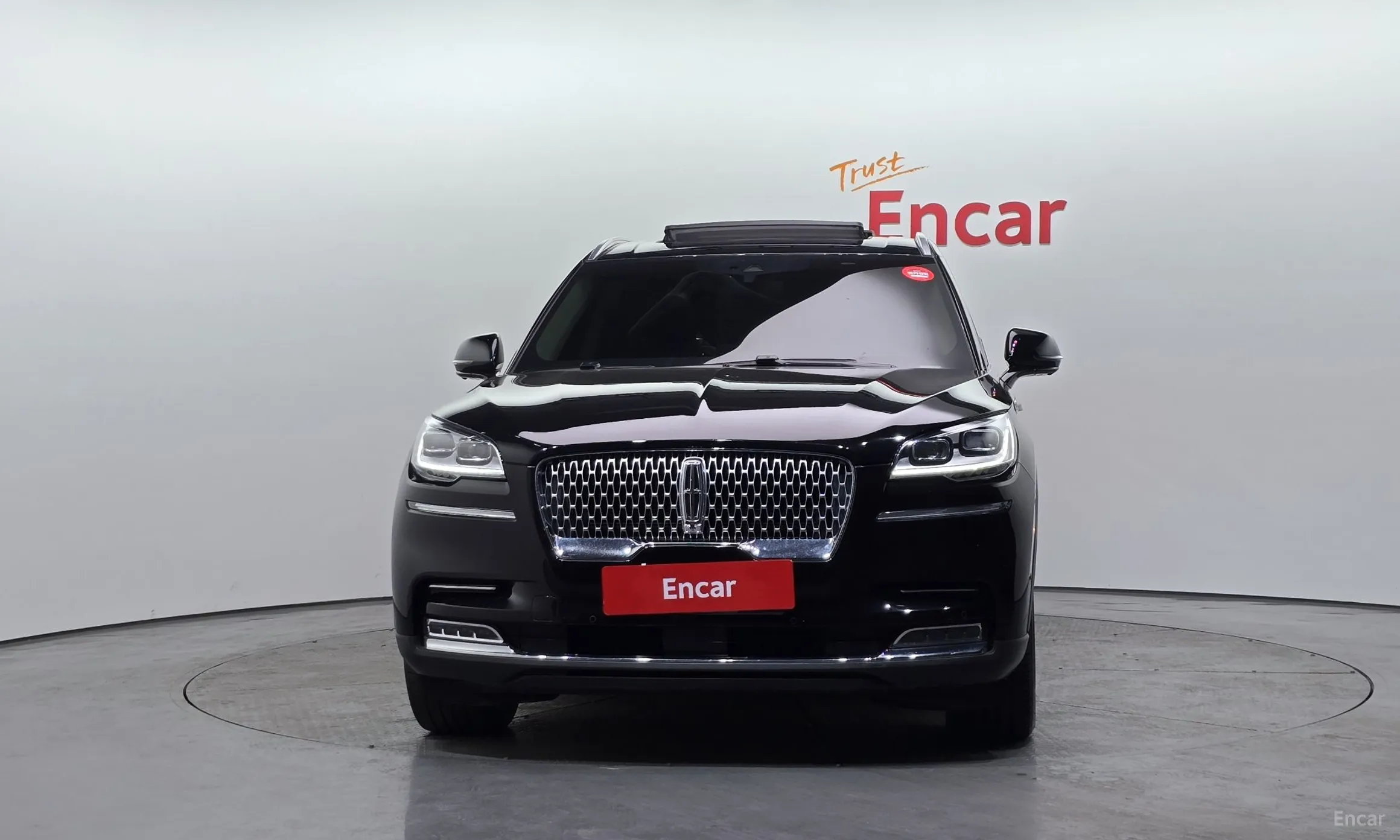 Lincoln Aviator 2nd Generation превью 3