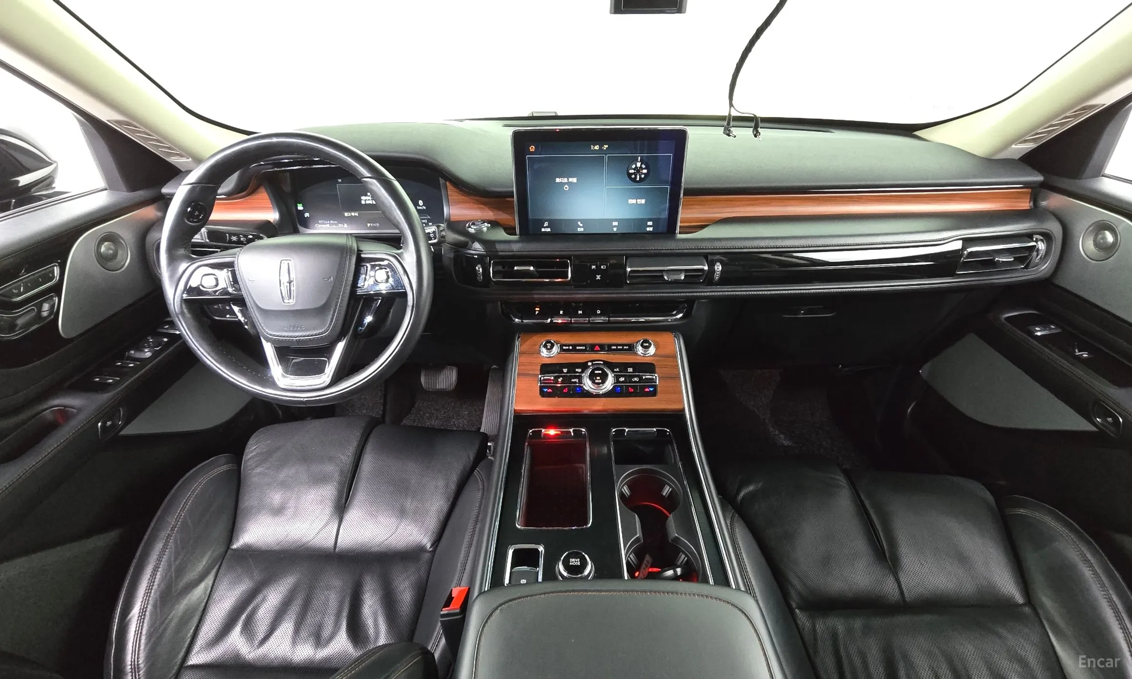 Lincoln Aviator 2nd Generation превью 7