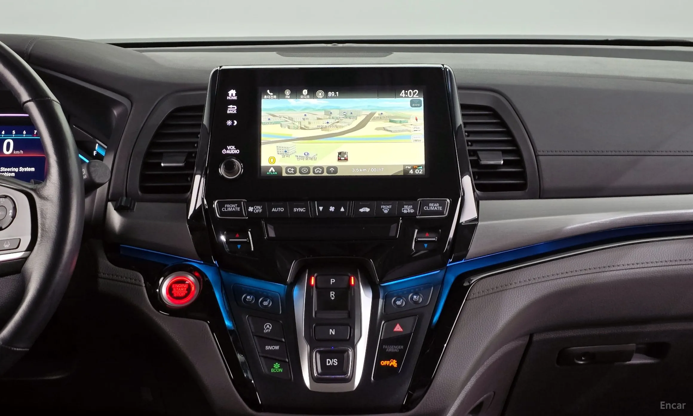 Honda Odyssey превью 14