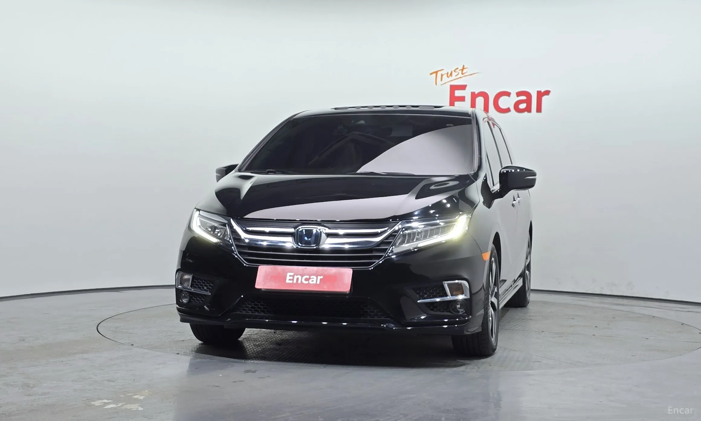 Honda Odyssey превью 3