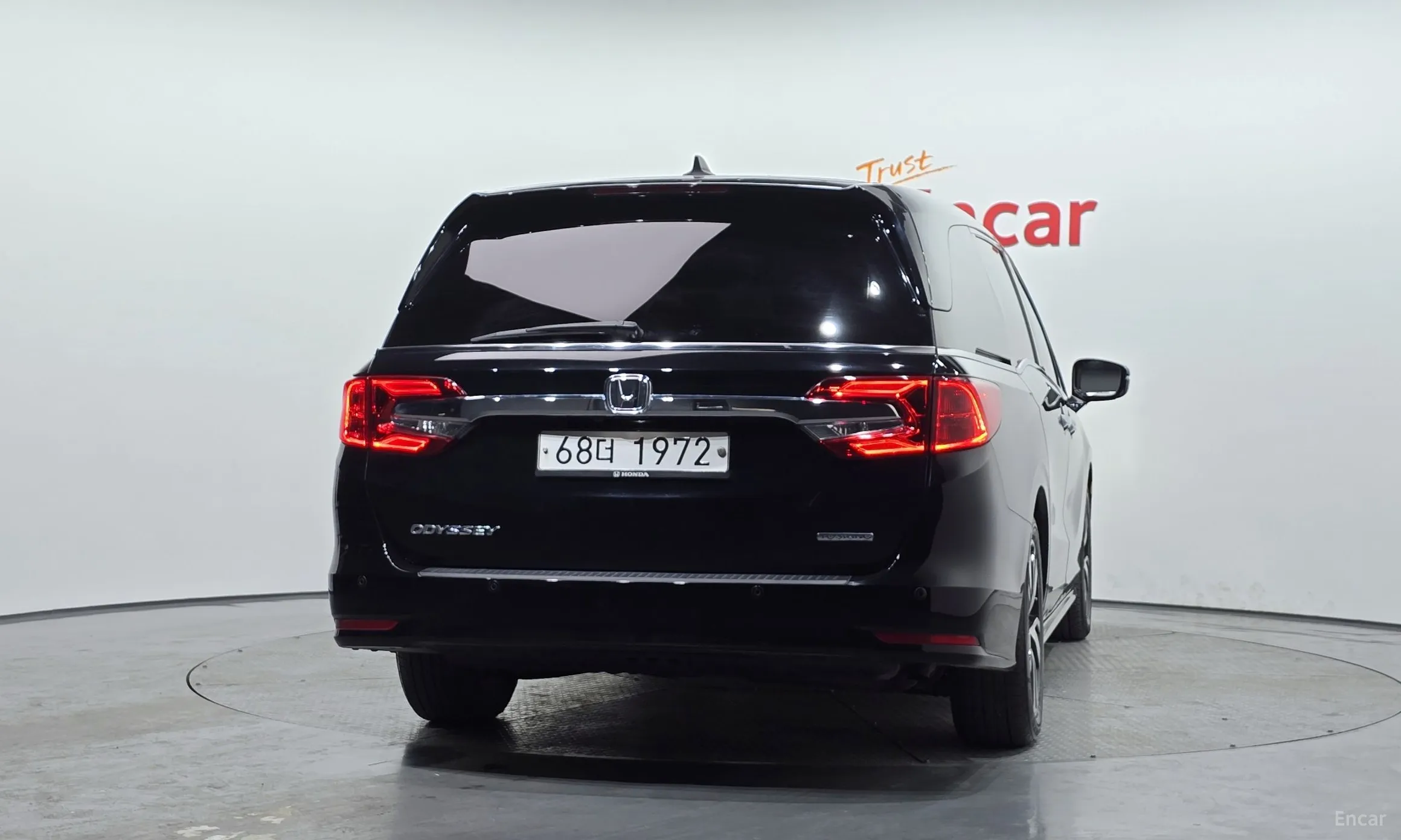 Honda Odyssey превью 4