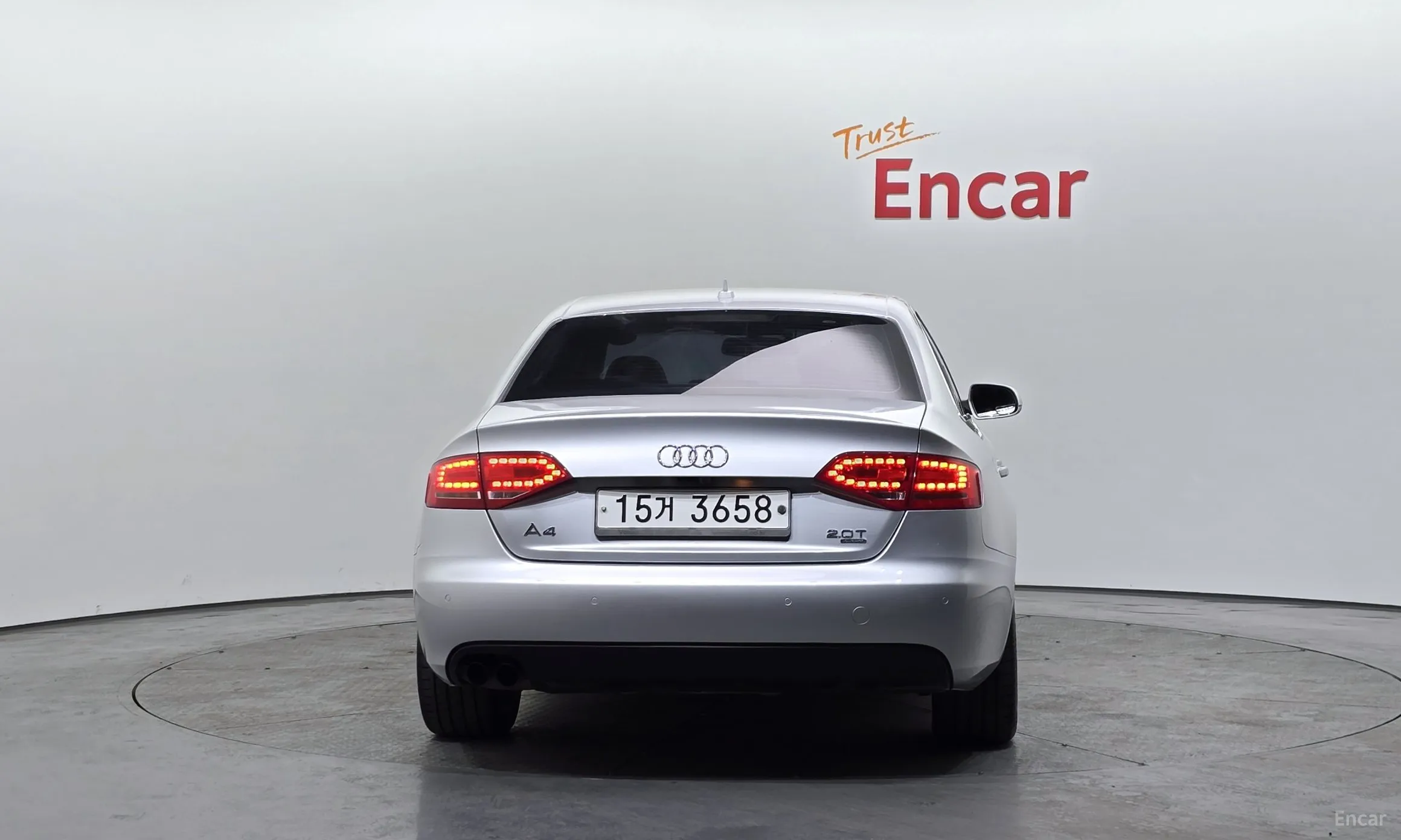 Audi New A4 превью 4
