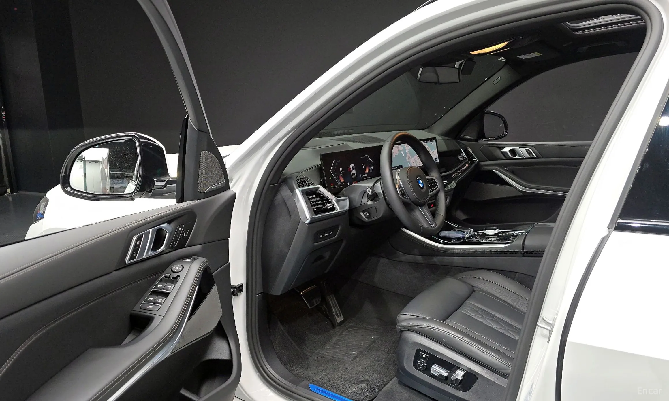 BMW X5 (G05) превью 10