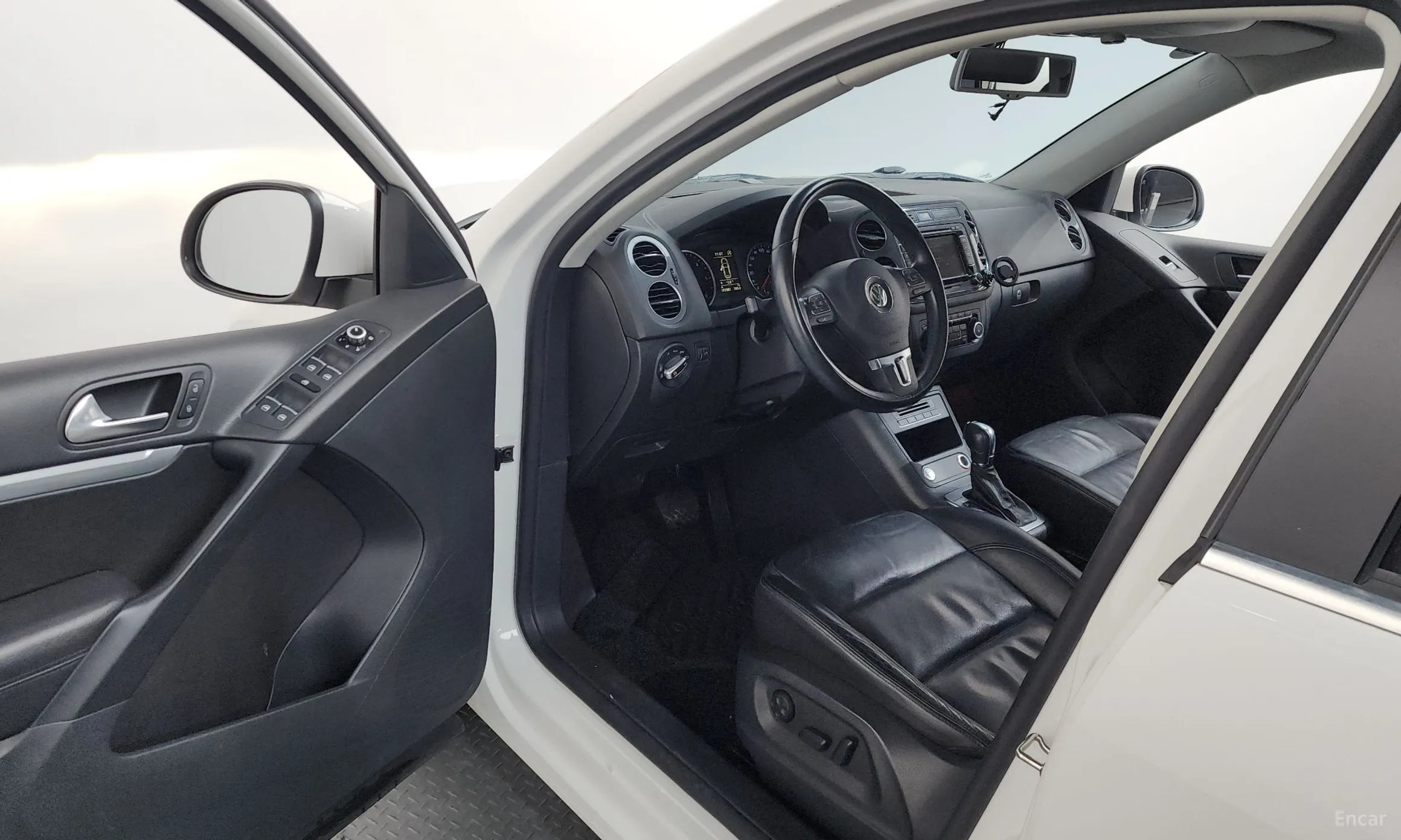 Volkswagen New Tiguan превью 10