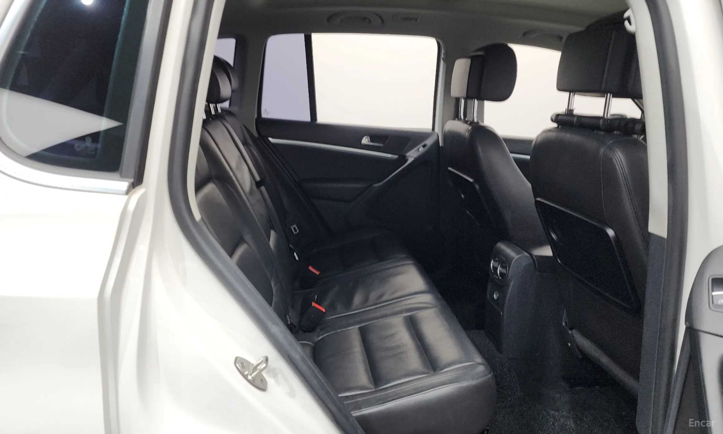 Volkswagen New Tiguan превью 12