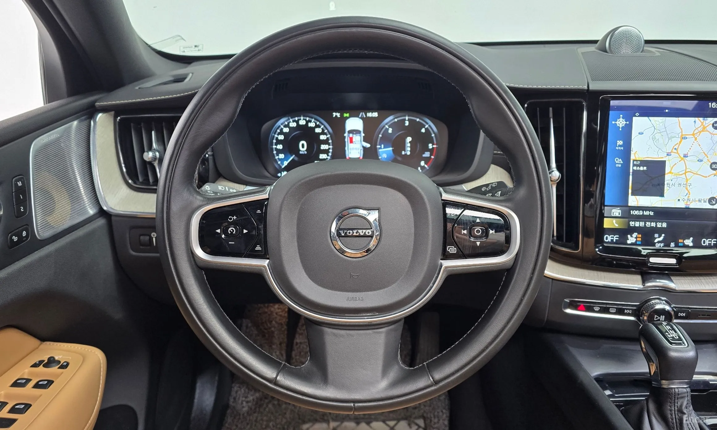Volvo XC60 Gen 2 превью 13