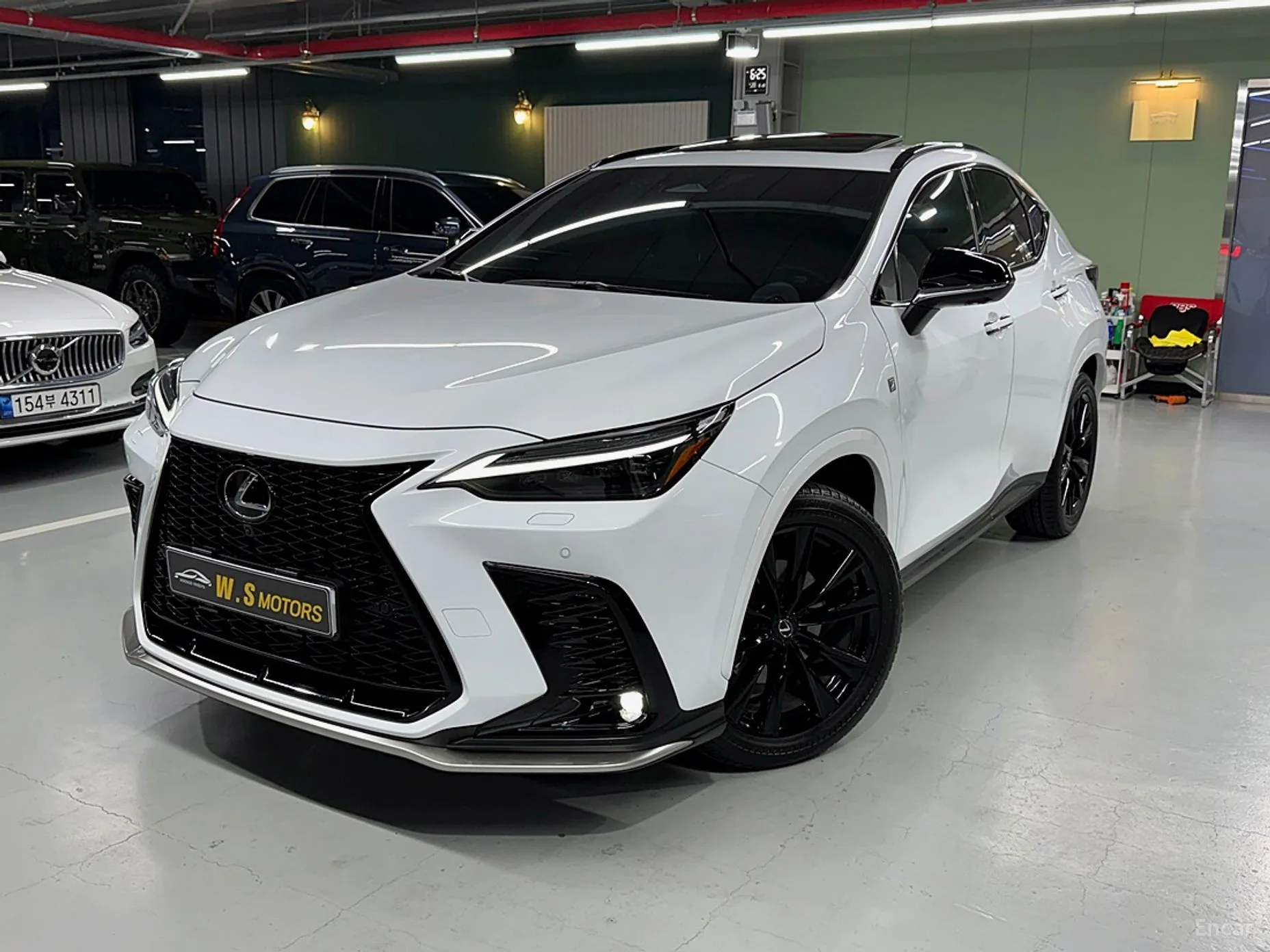 Lexus NX450h + 2nd Gen
