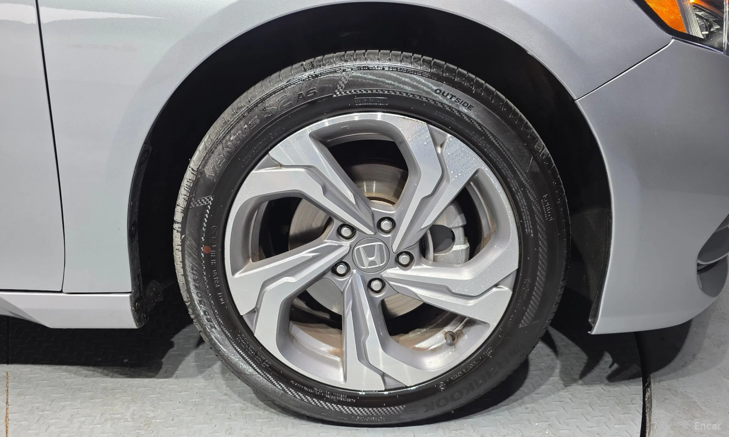 Honda Accord 10th Generation превью 5