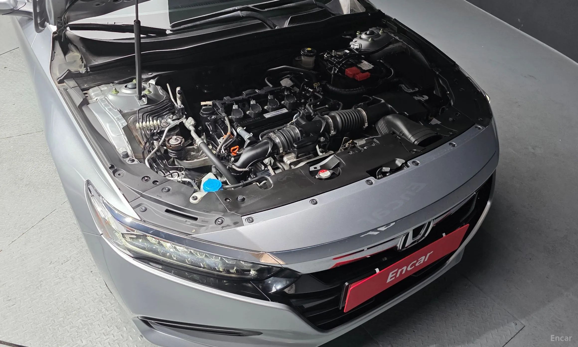 Honda Accord 10th Generation превью 6