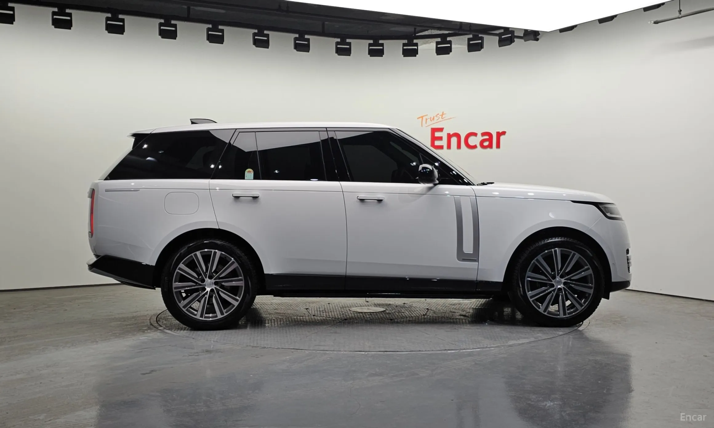 Land Rover Range Rover 5th Generation превью 6