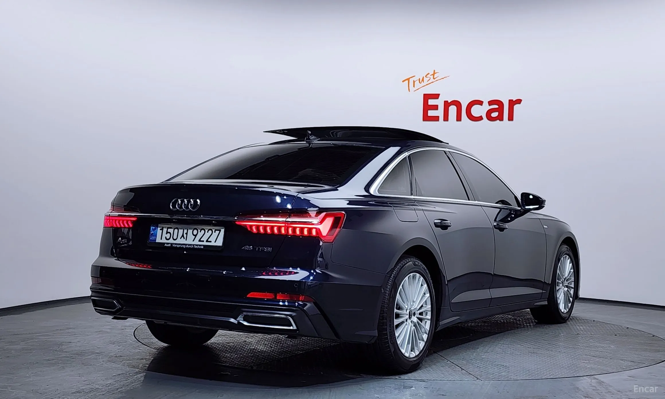 Audi A6 (C8)