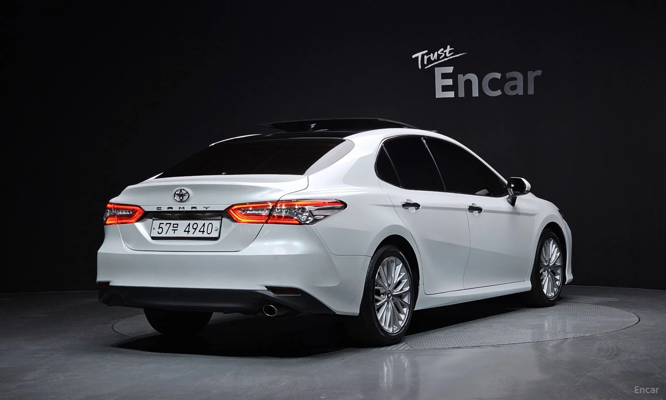 Toyota Camry (XV70)