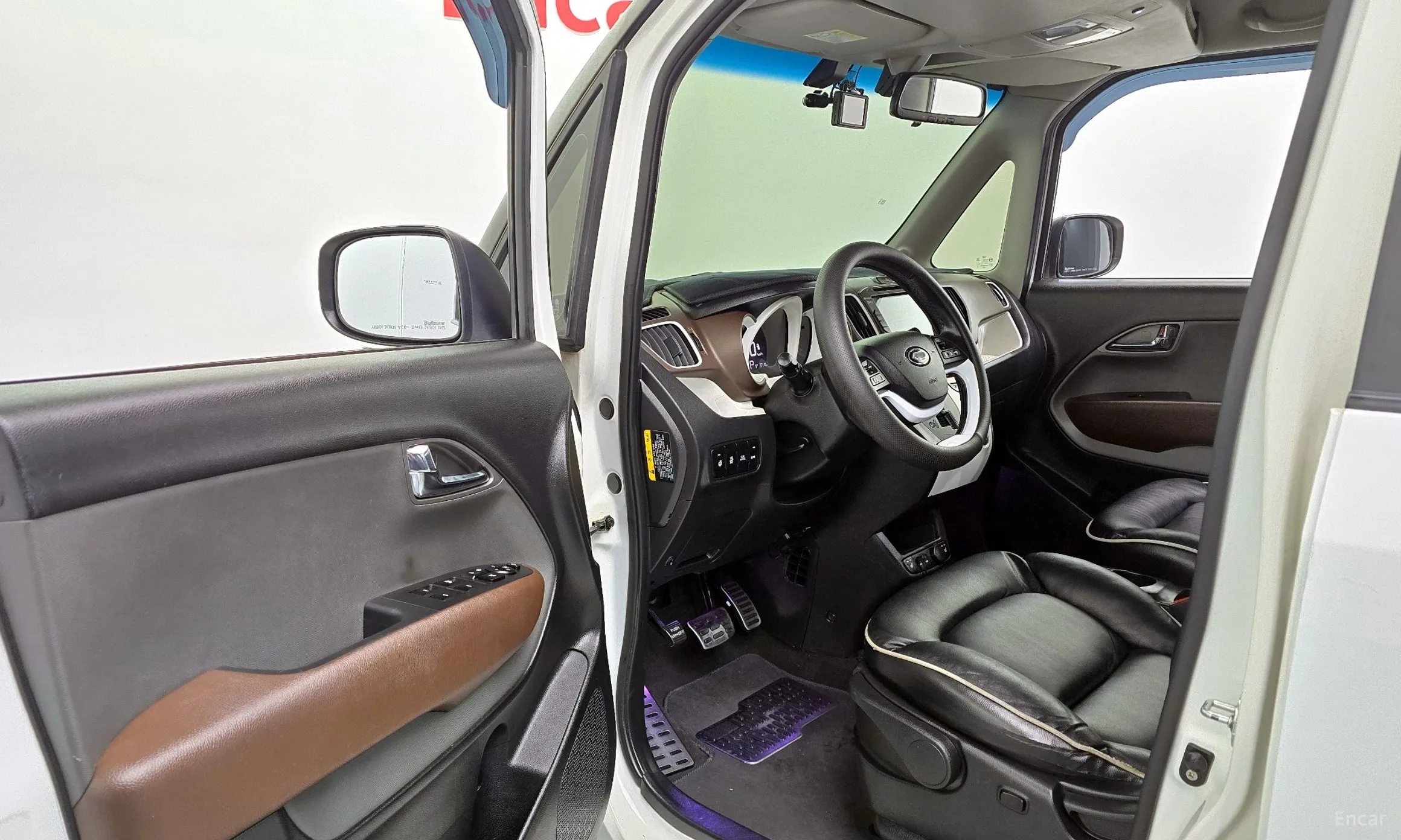 Kia Ray превью 11
