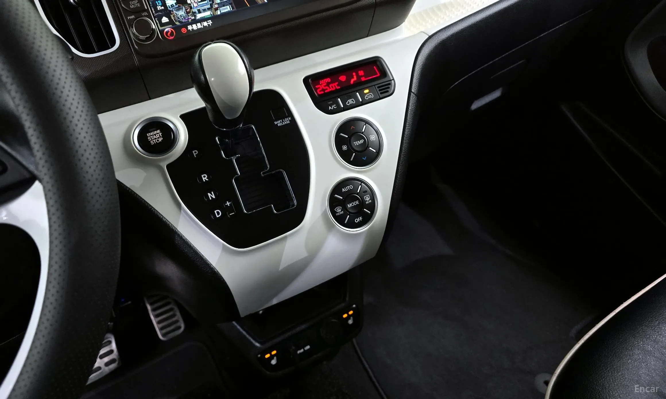 Kia Ray превью 9