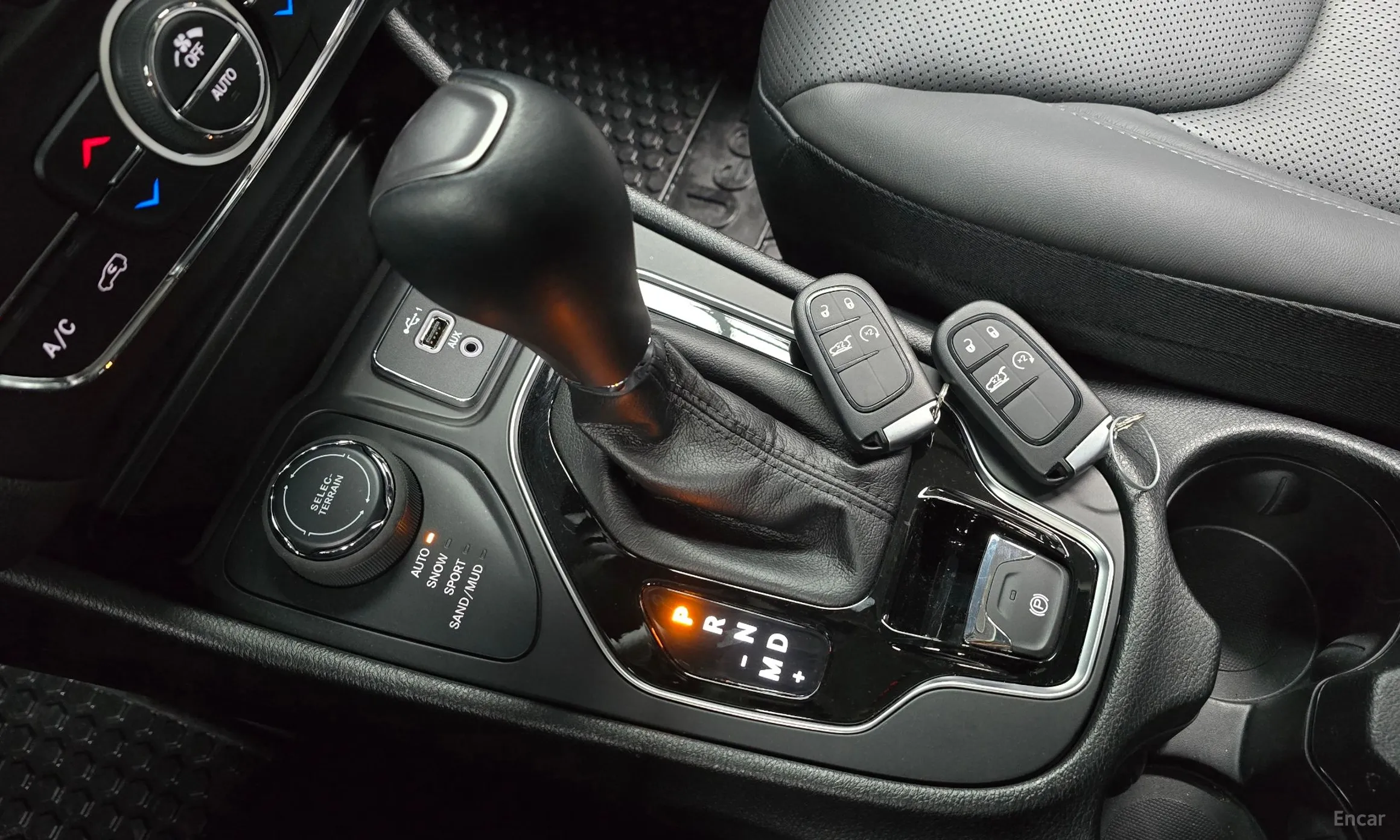 Jeep Cherokee (KL) превью 9