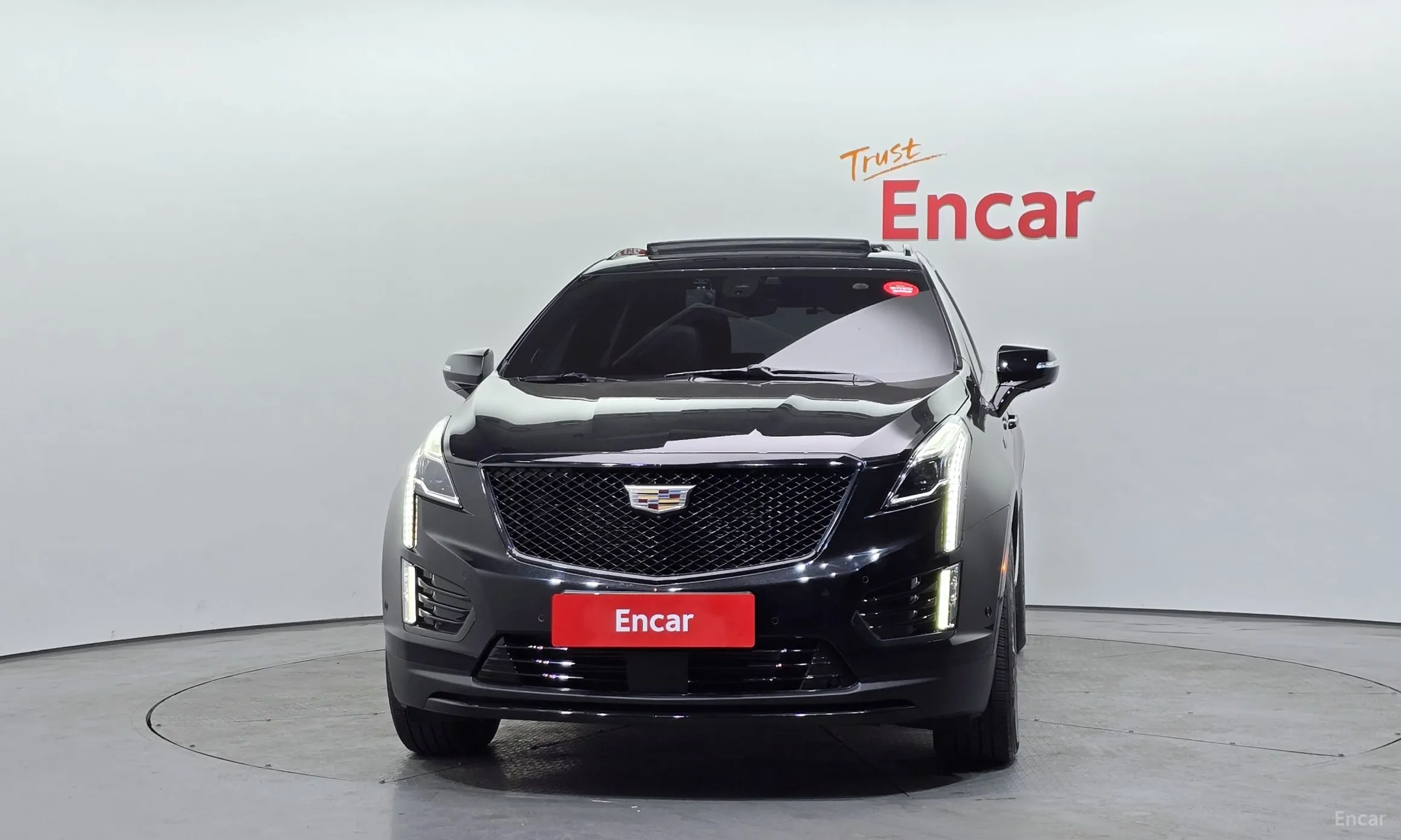 Cadillac XT5 превью 3