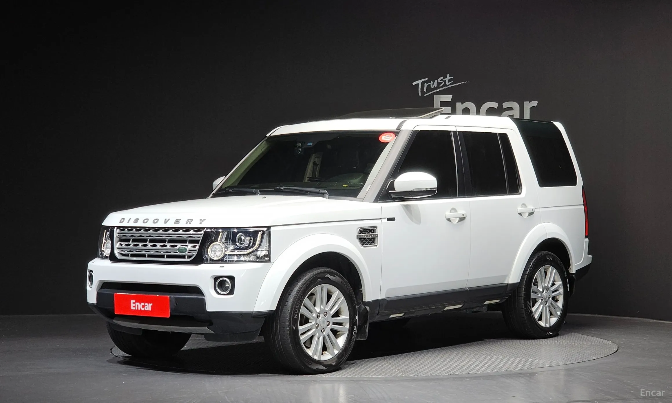 Land Rover Discovery 4