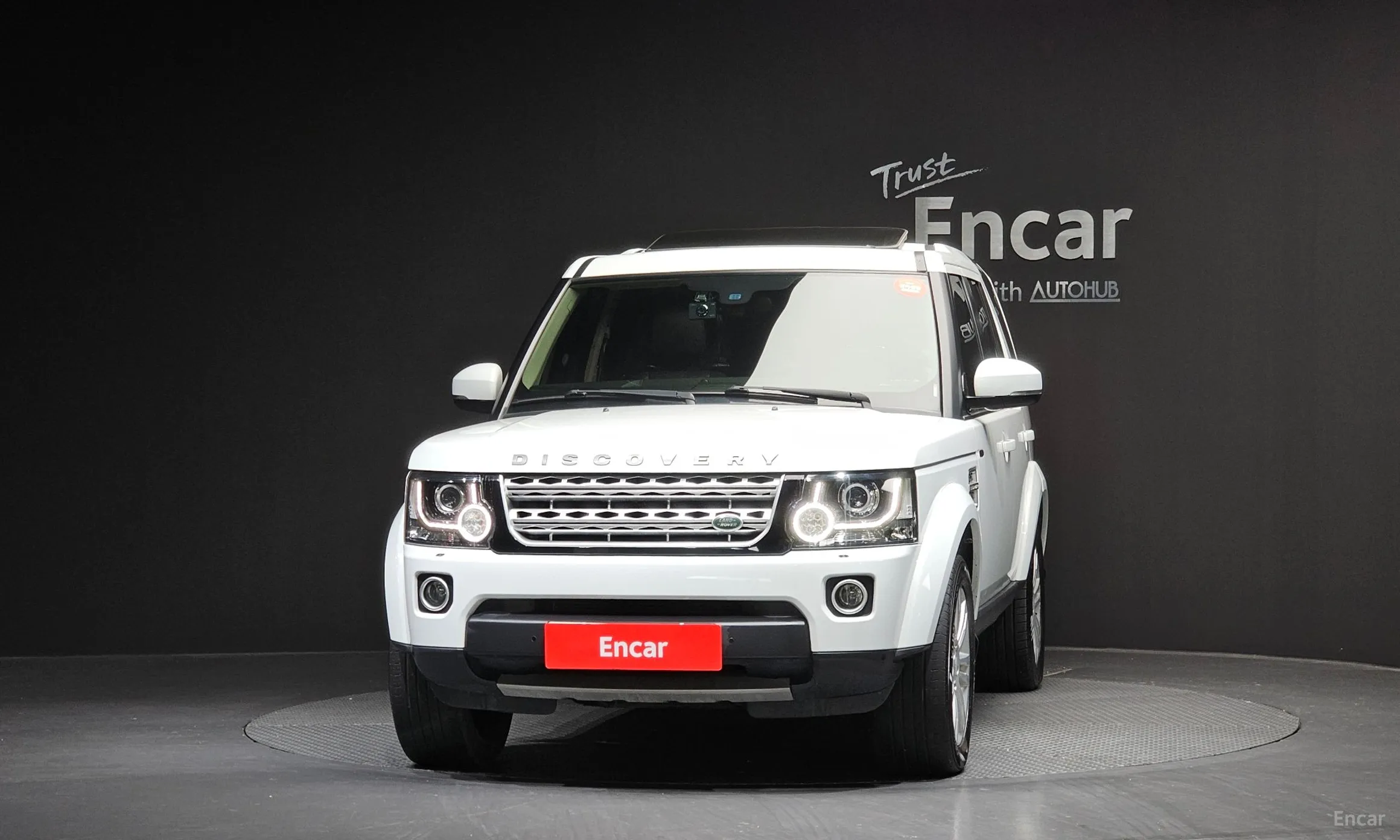 Land Rover Discovery 4 превью 3