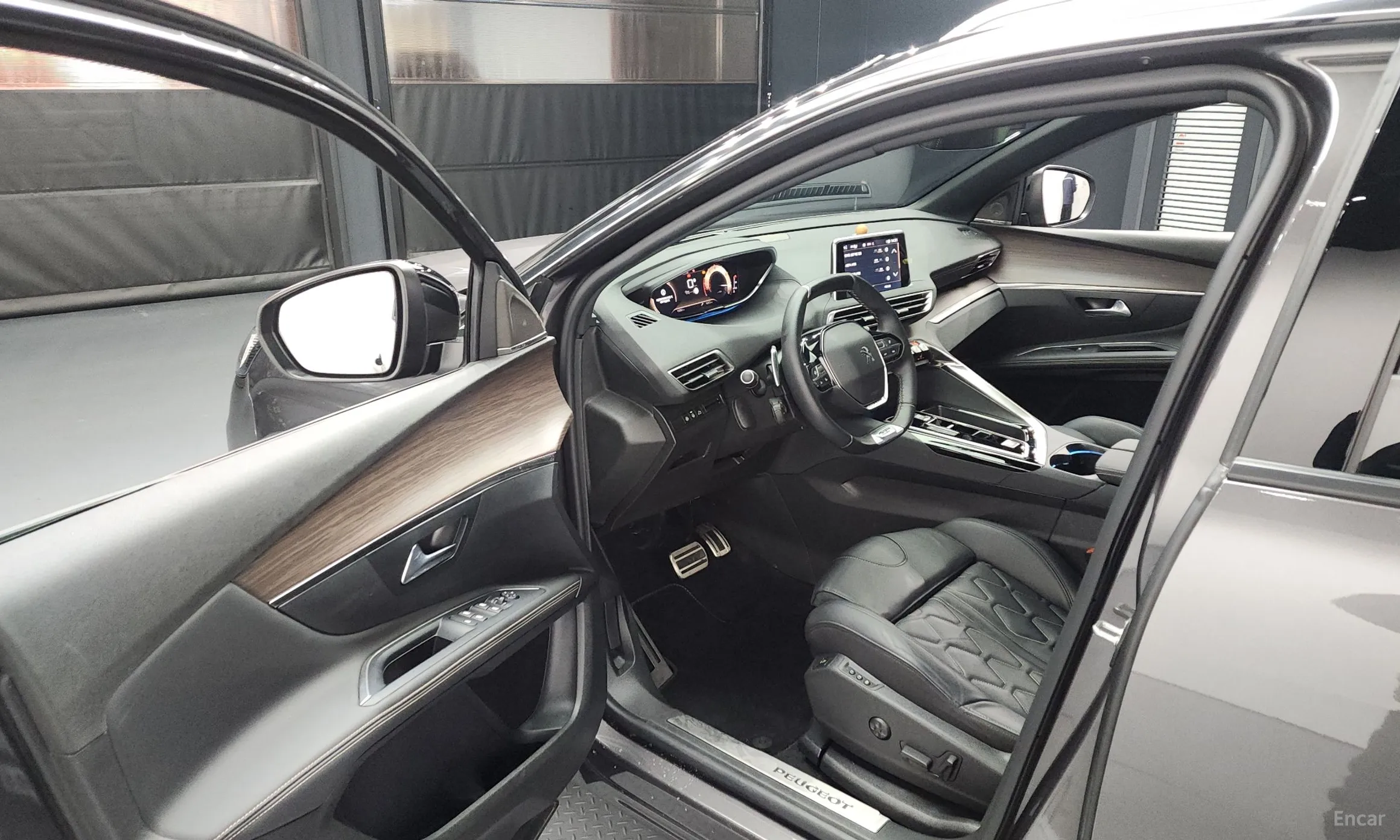 Peugeot 5008 2nd generation превью 10