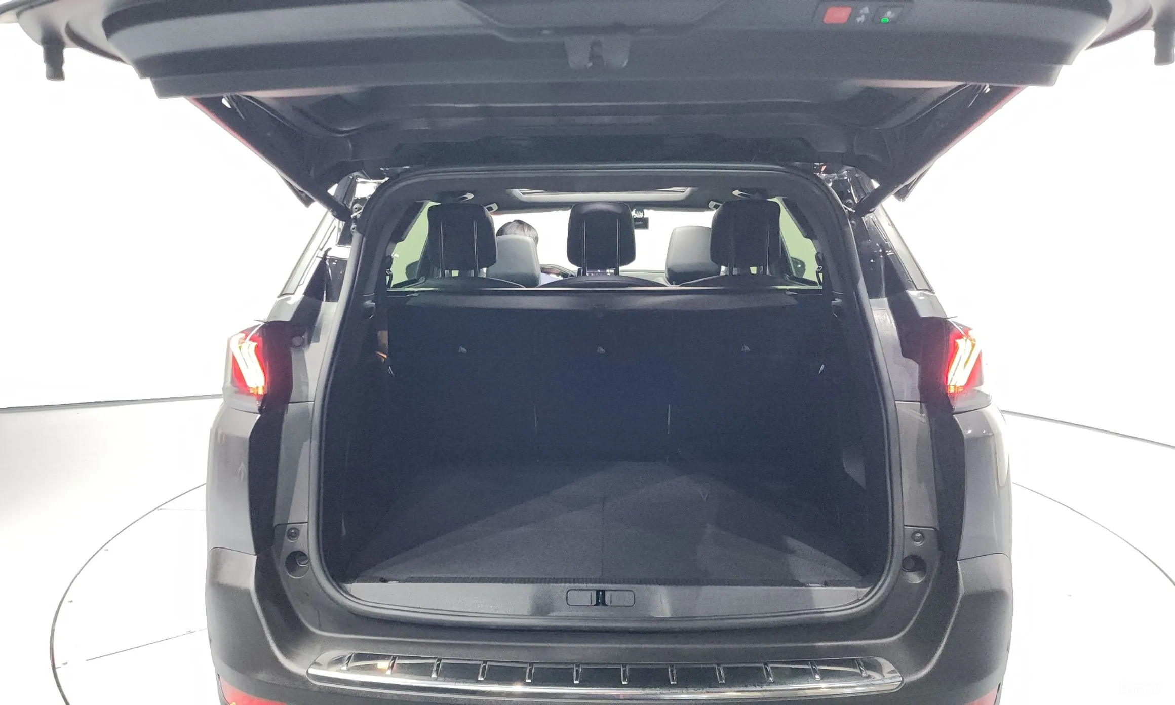 Peugeot 5008 2nd generation превью 20