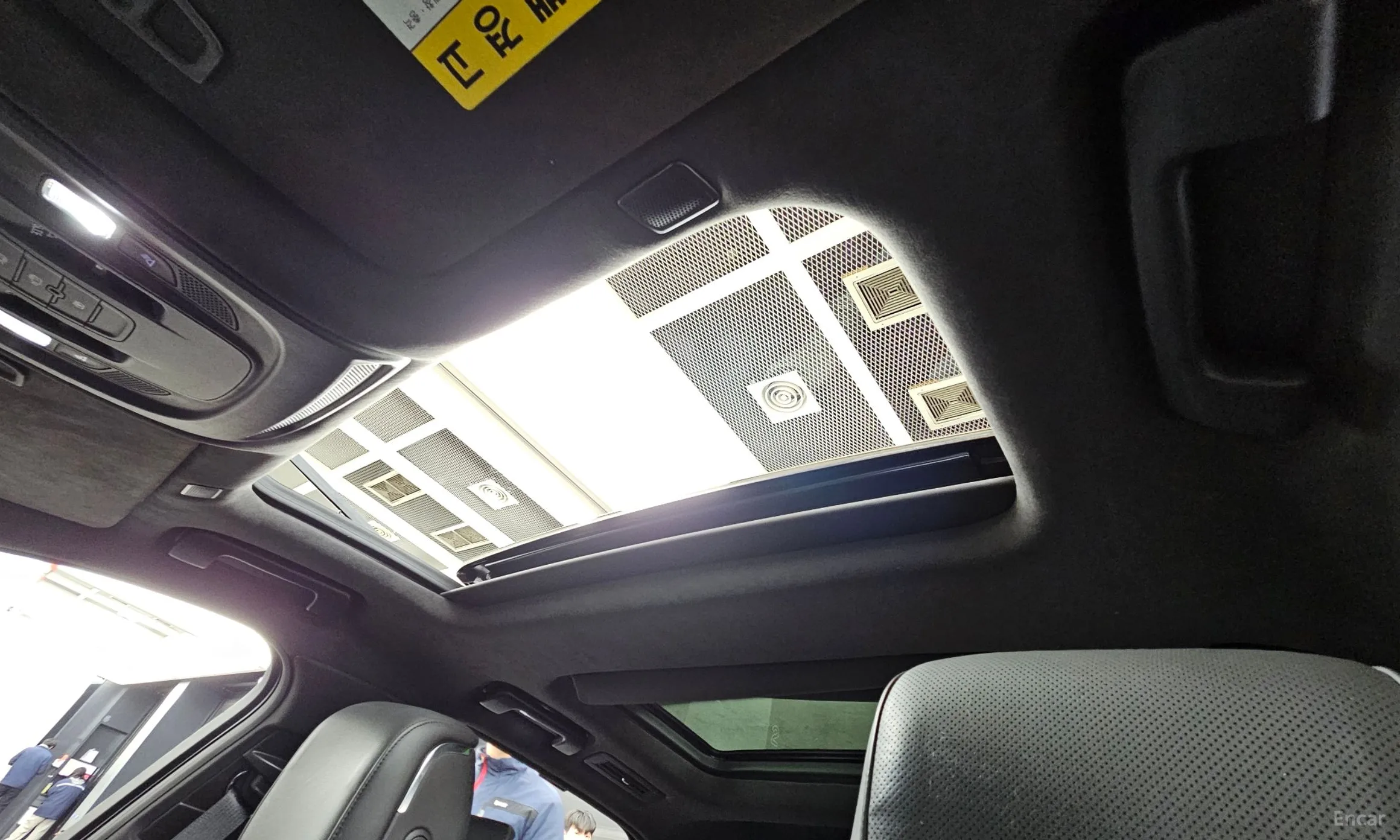 Cadillac CT6 превью 18