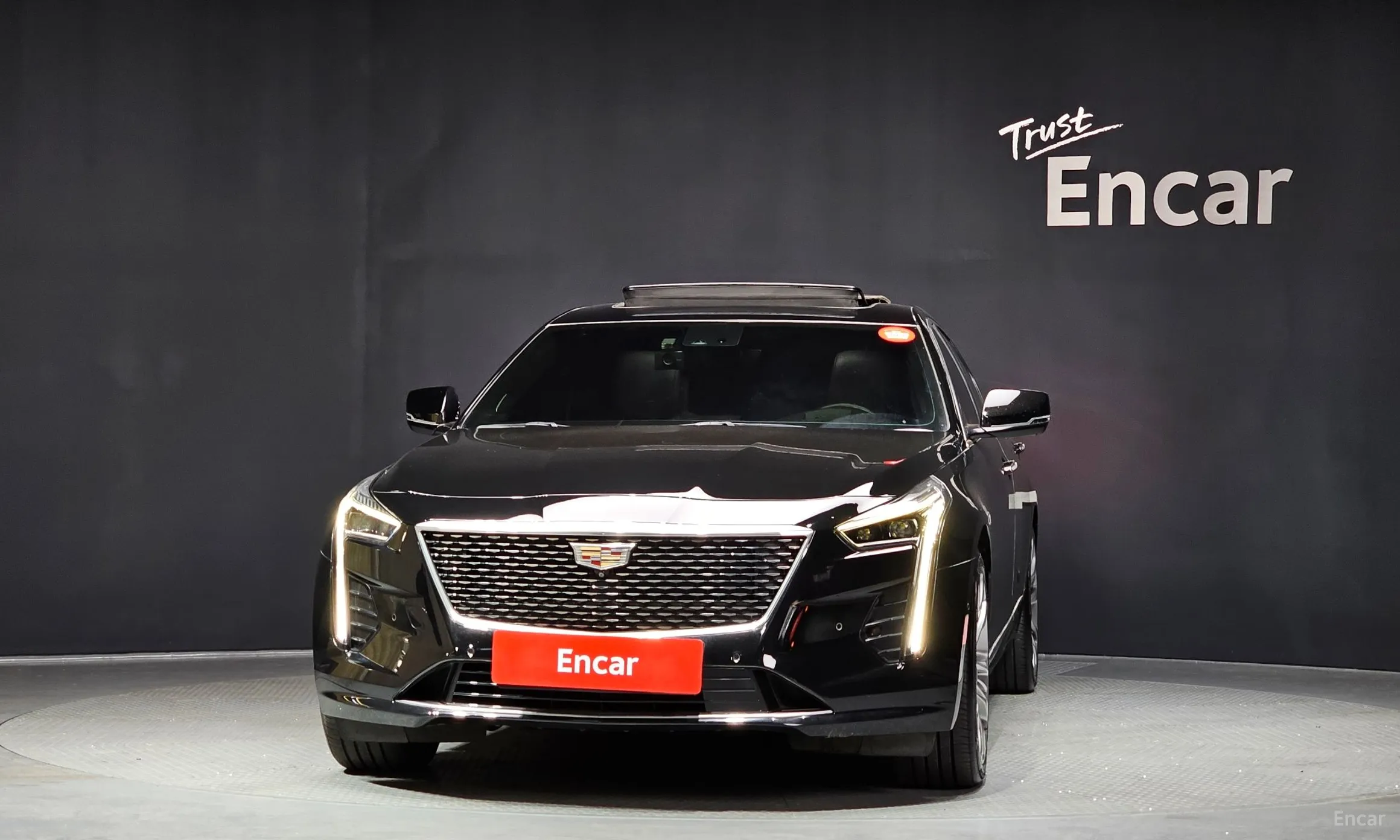 Cadillac CT6 превью 3