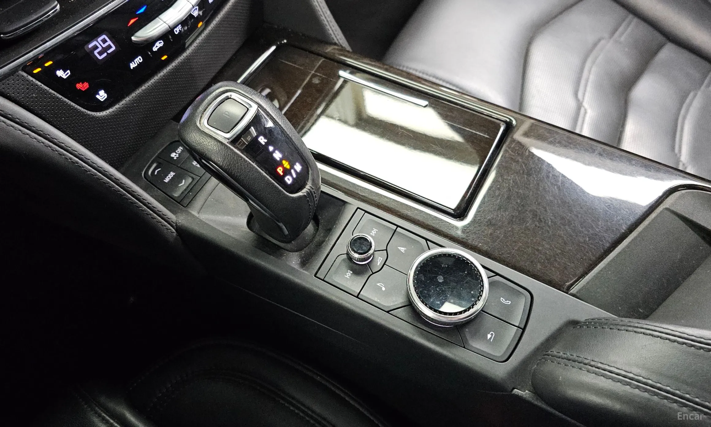 Cadillac CT6 превью 9