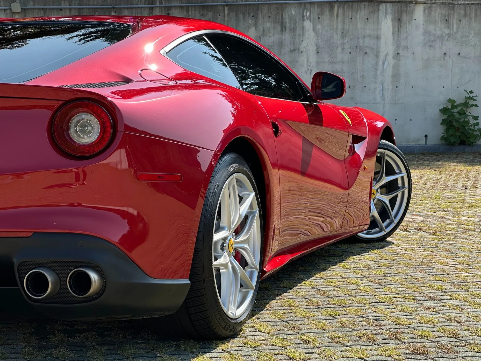 Ferrari F12 Berlinetta превью 18
