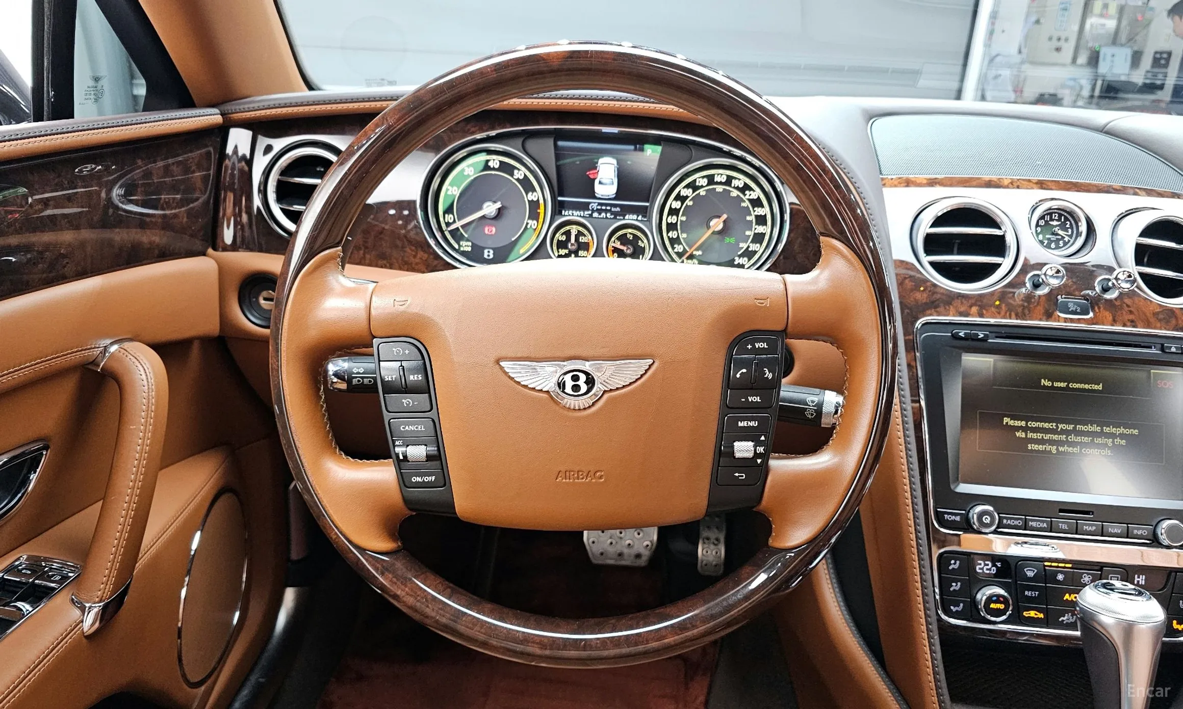 Bentley Flying Spur 2nd Generation превью 13