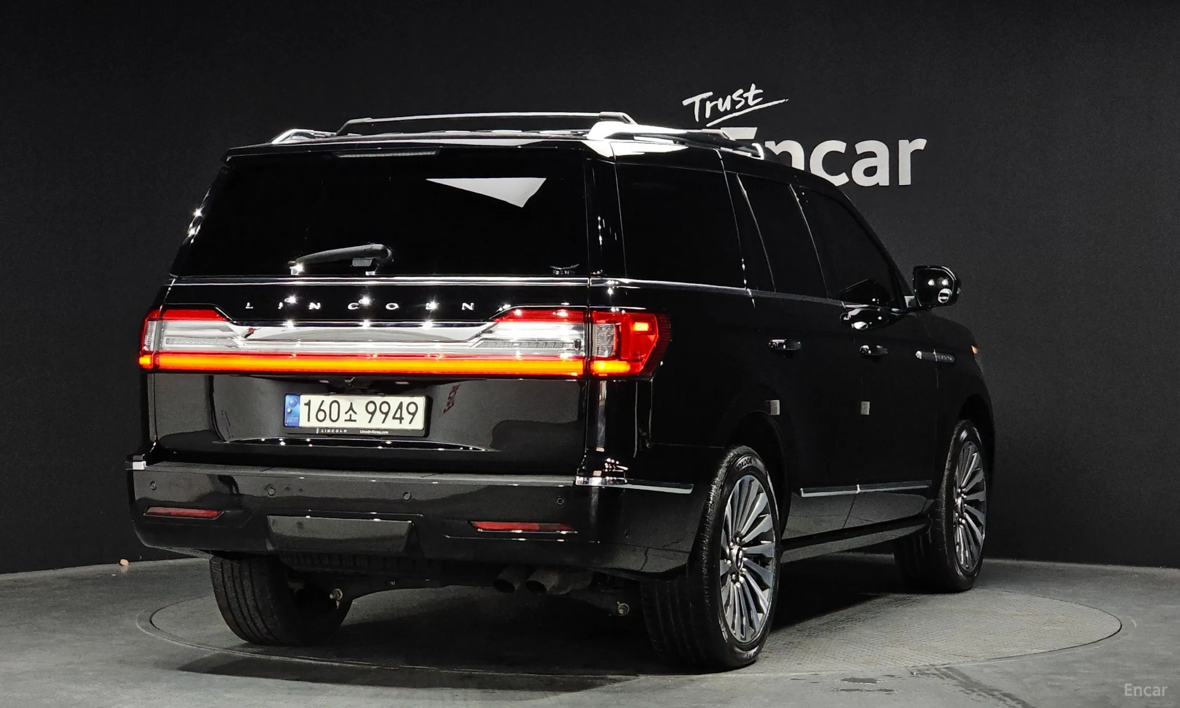 Lincoln Navigator 4th generation