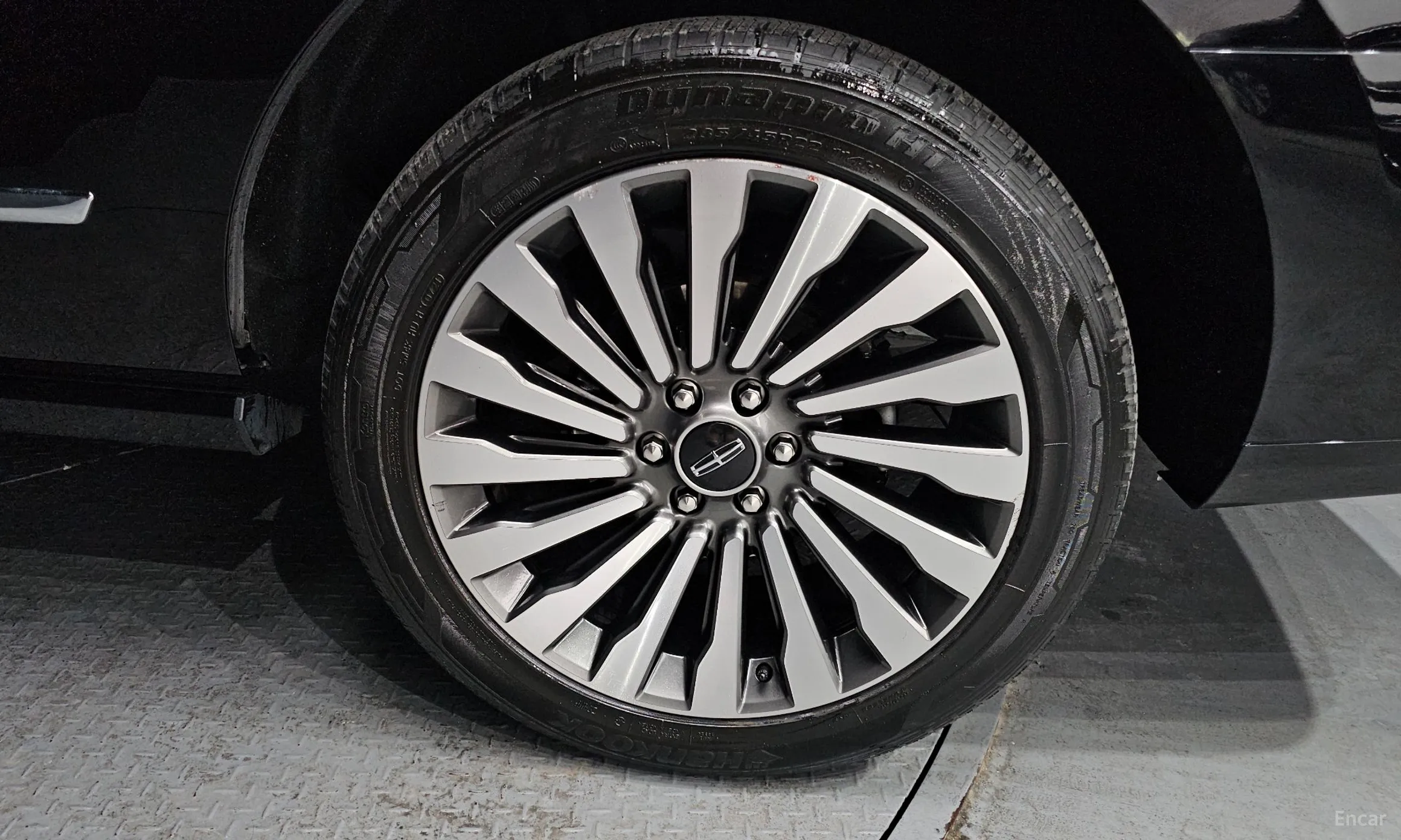 Lincoln Navigator 4th generation превью 5