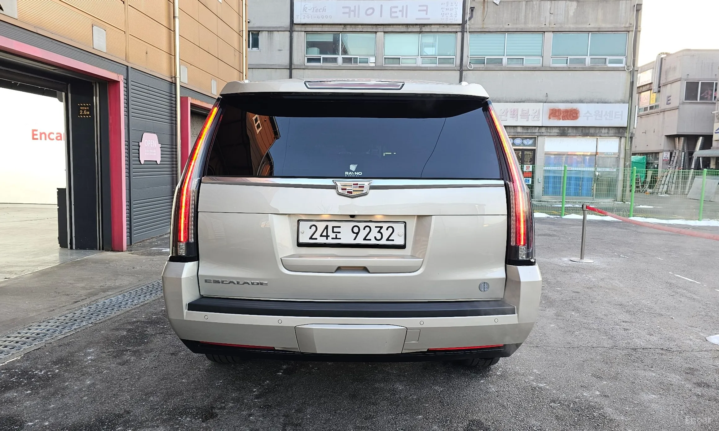 Cadillac Escalade превью 4
