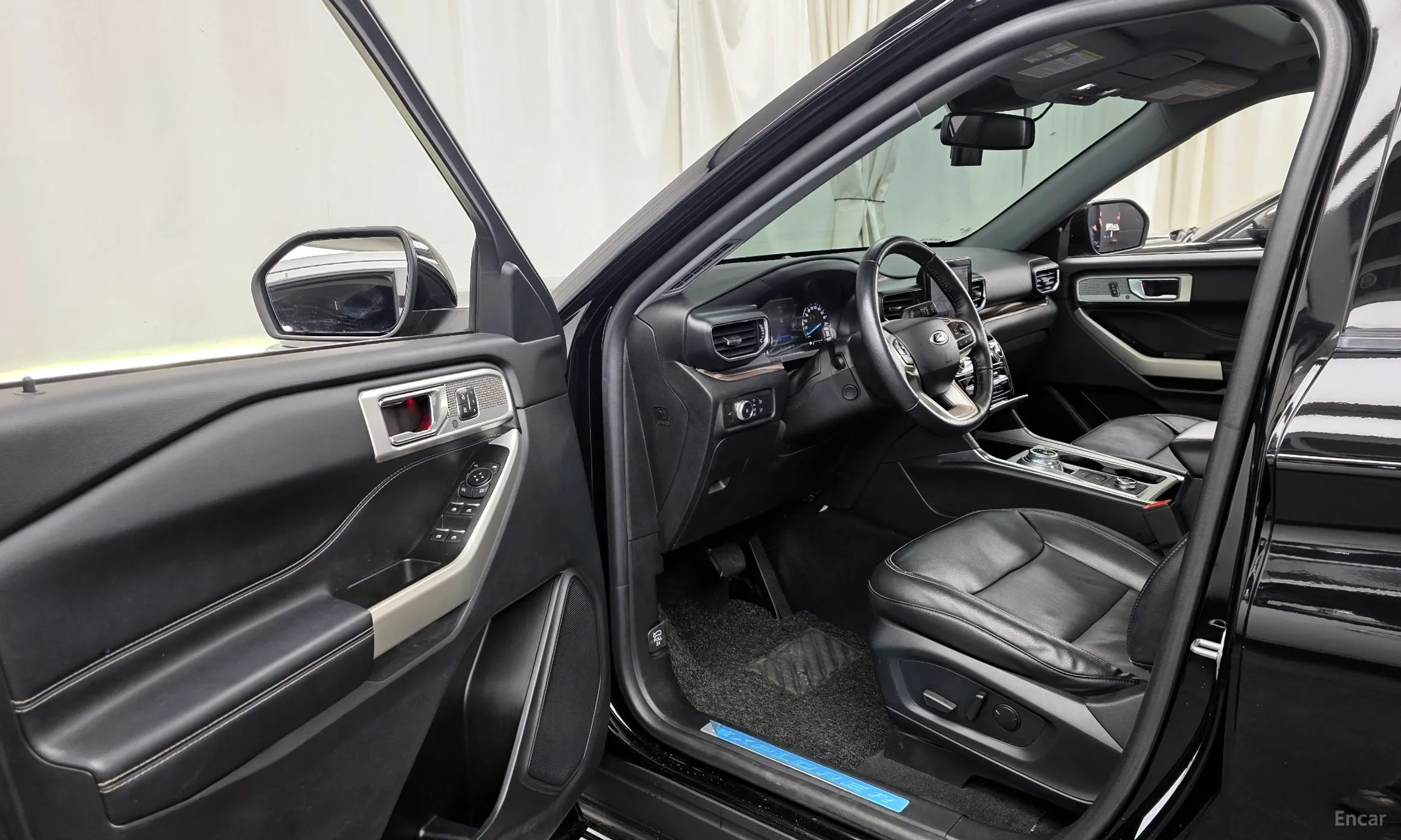 Ford Explorer 6th Generation превью 10
