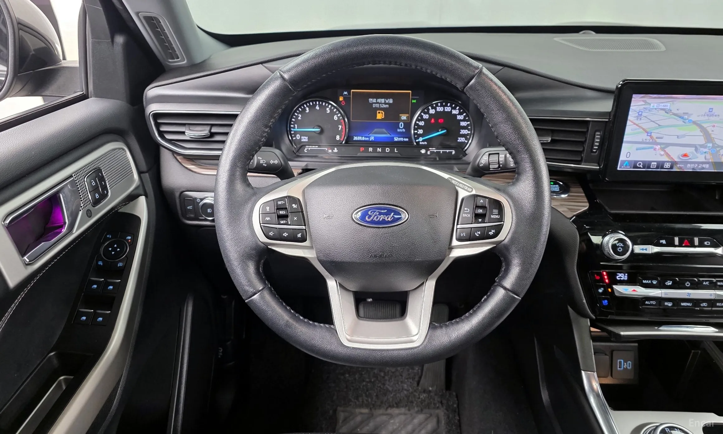 Ford Explorer 6th Generation превью 13