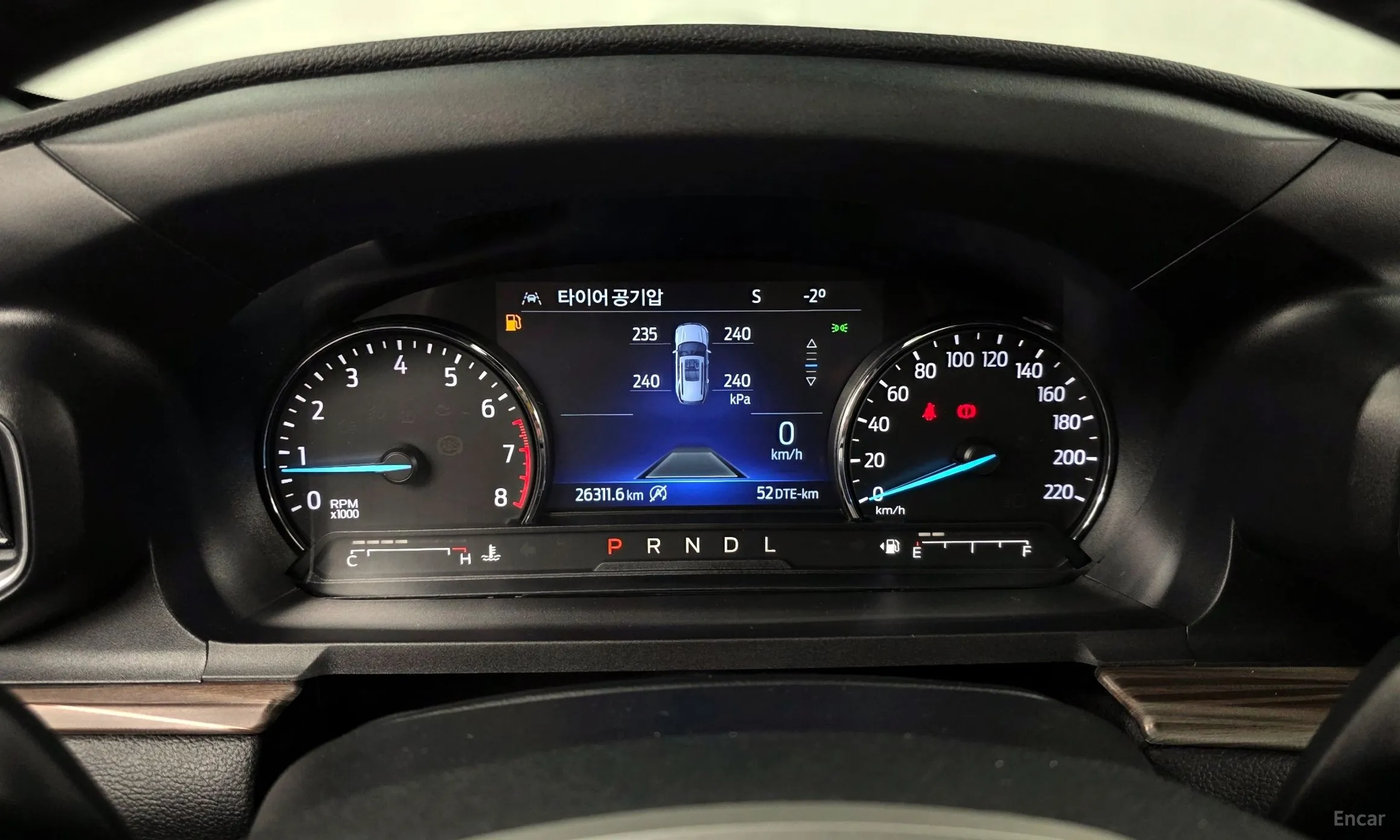 Ford Explorer 6th Generation превью 8