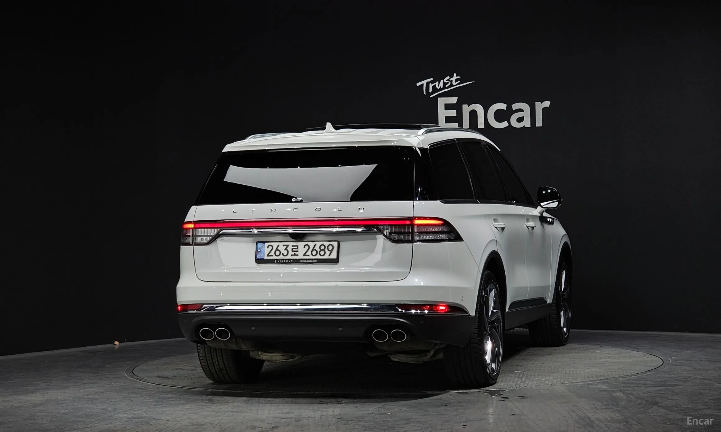 Lincoln Aviator 2nd Generation превью 4