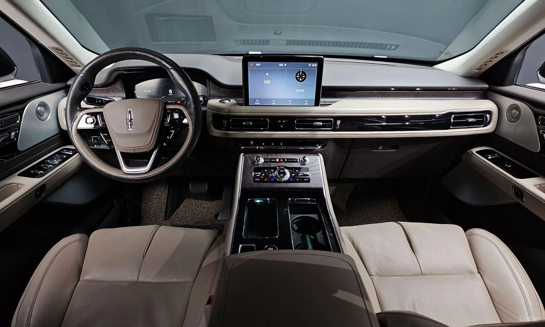 Lincoln Aviator 2nd Generation превью 7