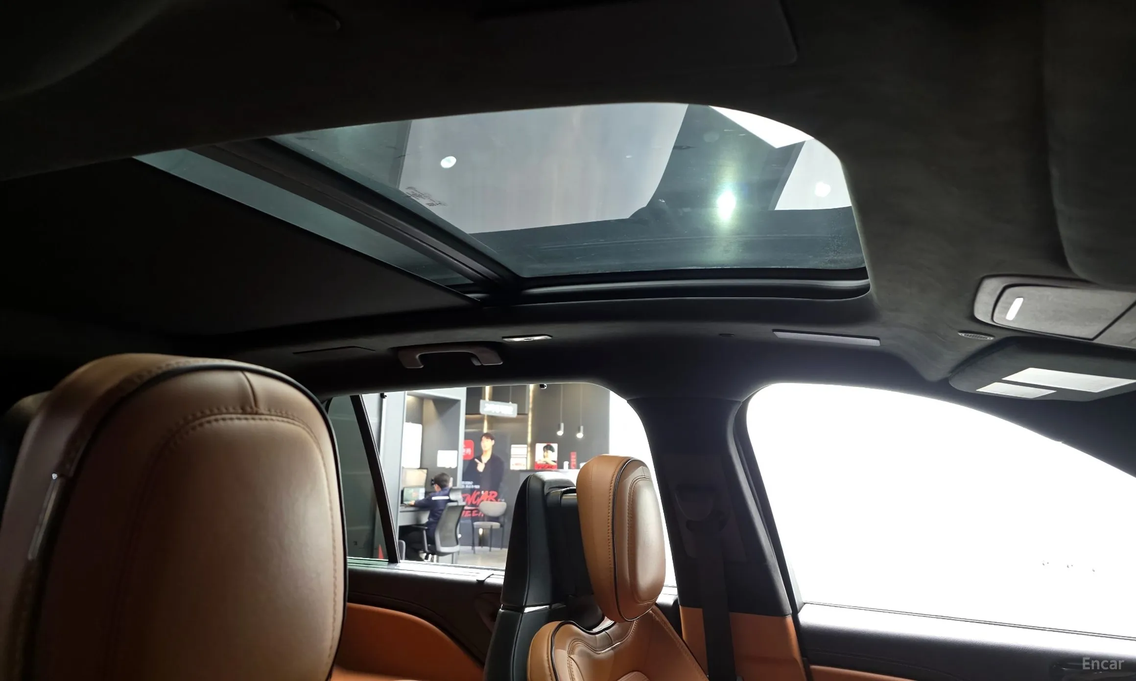 Lincoln Aviator 2nd Generation превью 17