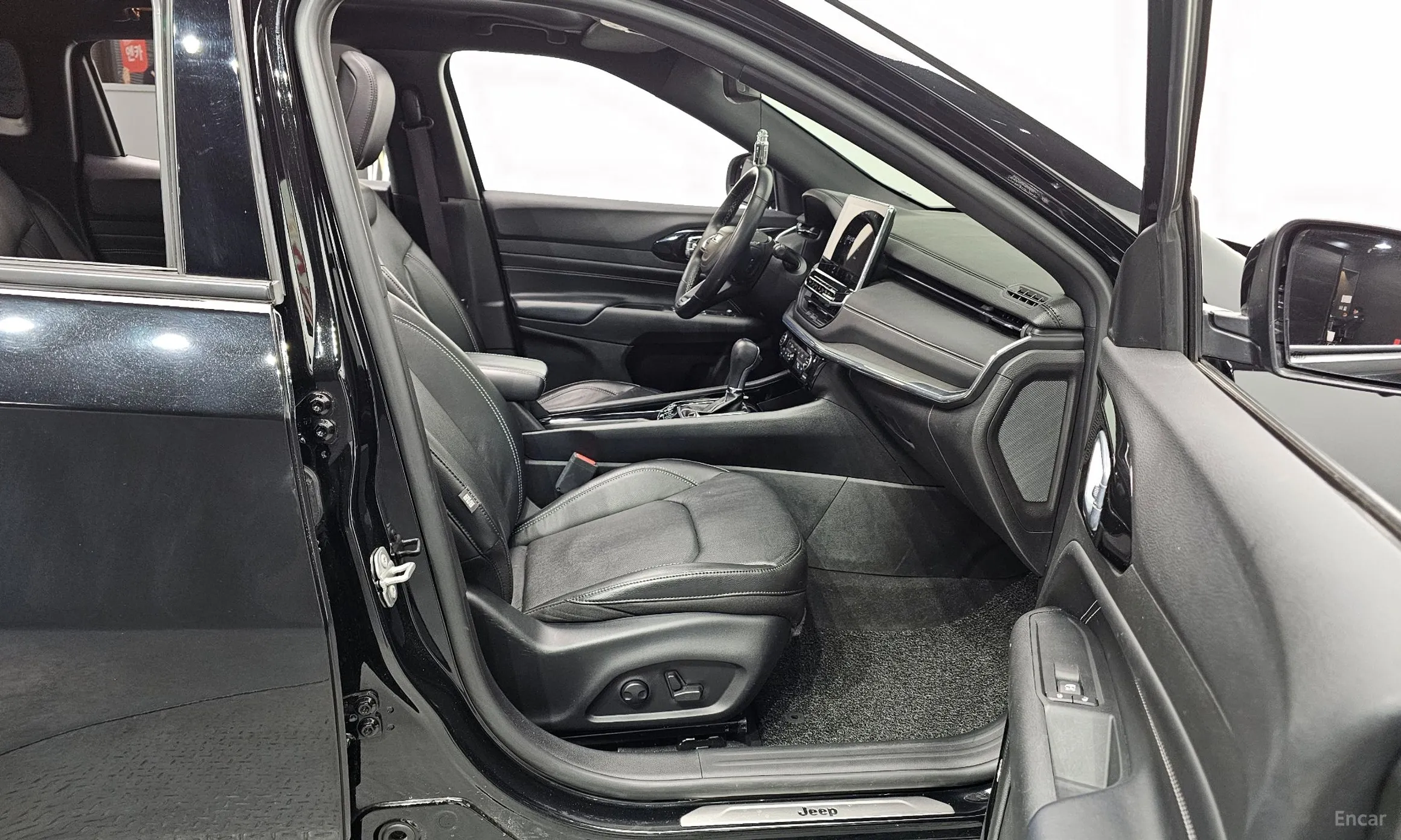 Jeep Compass 2nd Generation превью 11