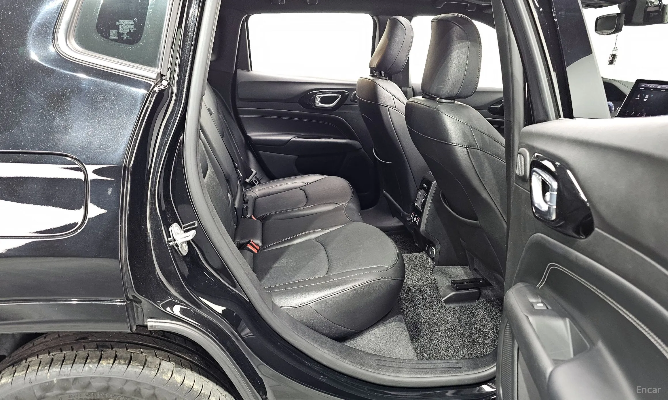 Jeep Compass 2nd Generation превью 12