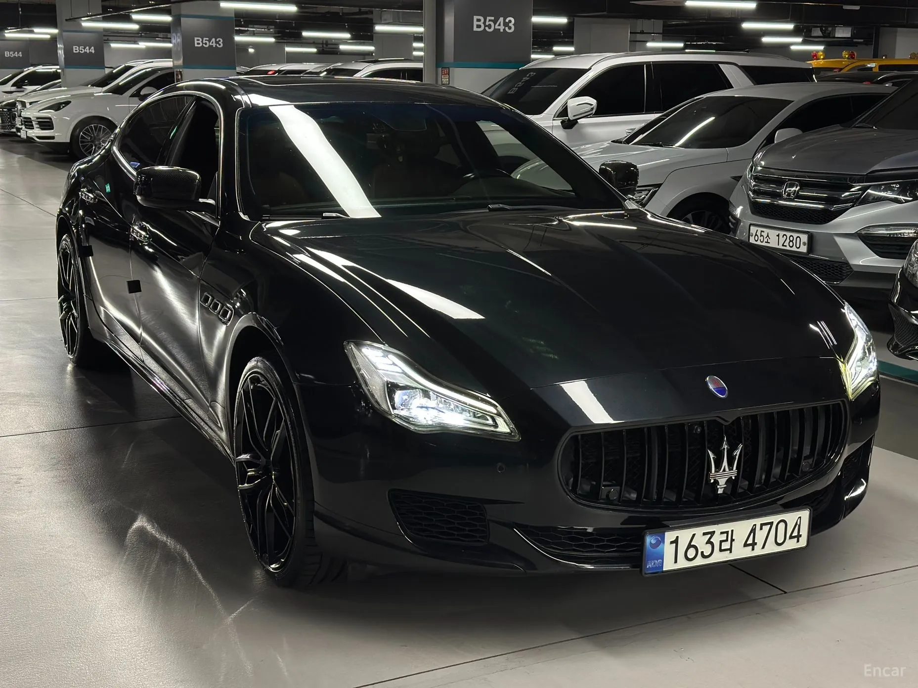 Maserati Quattroporte превью 2