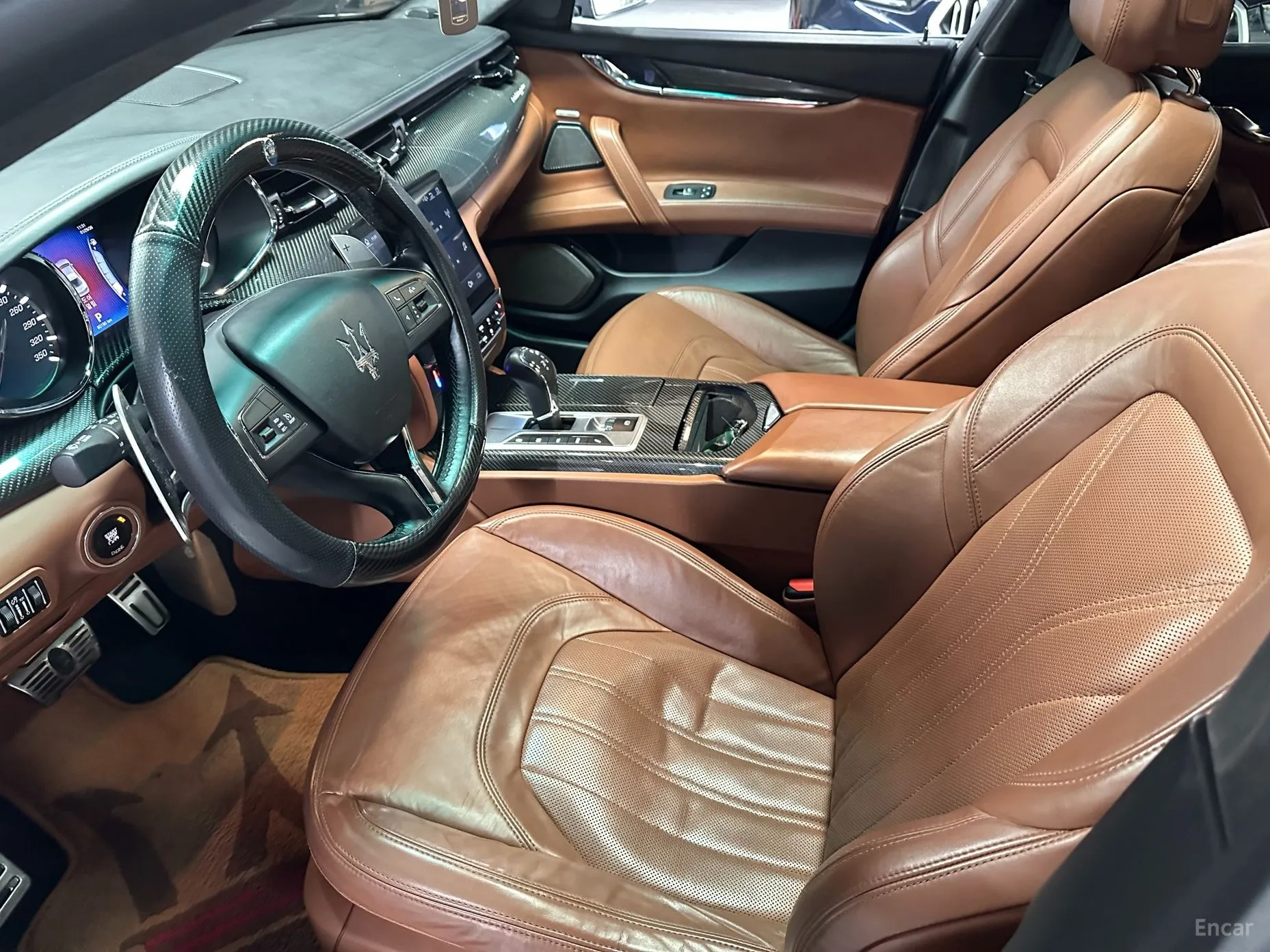 Maserati Quattroporte превью 18