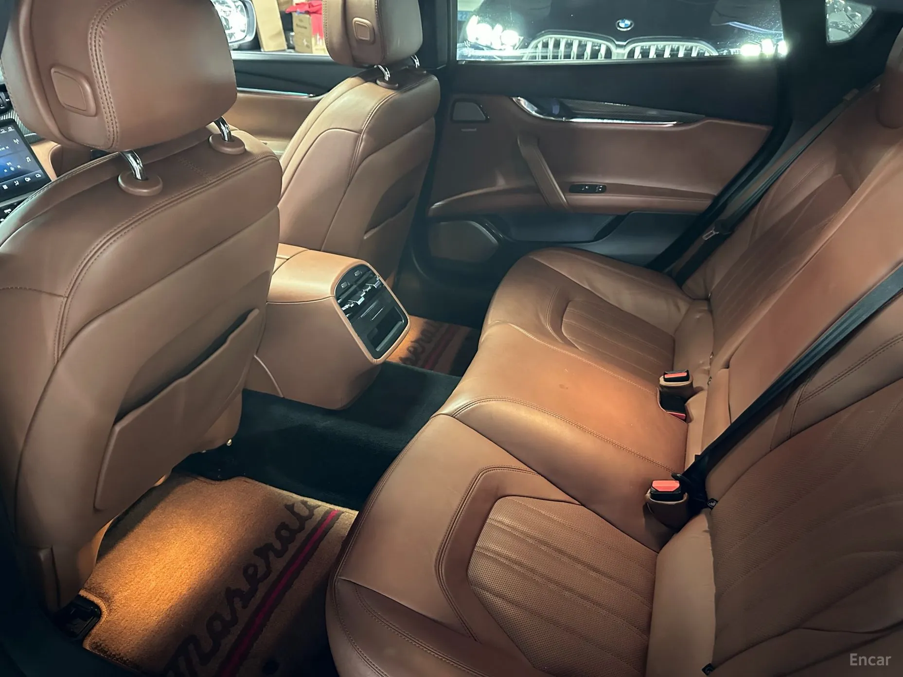 Maserati Quattroporte превью 19