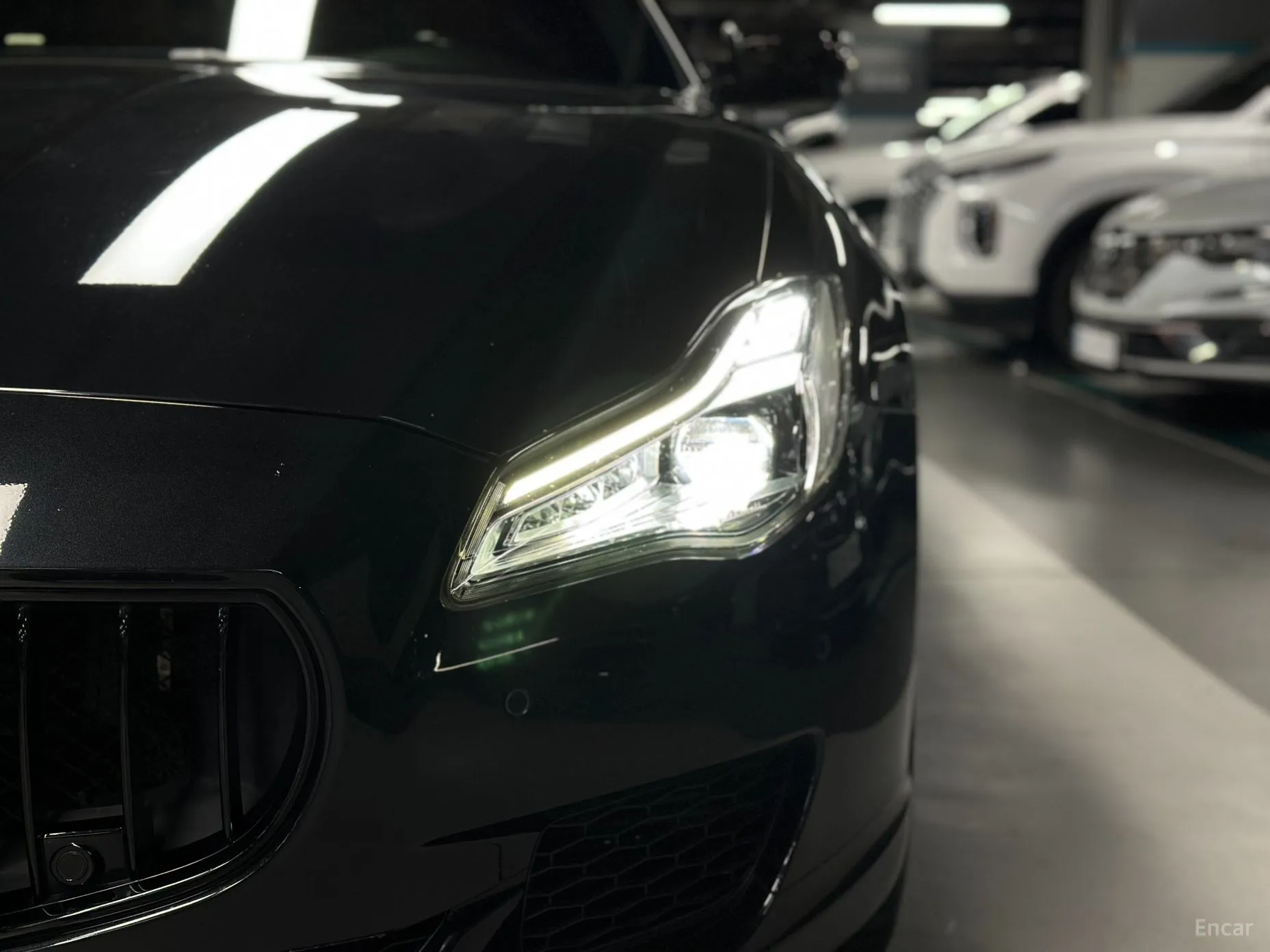 Maserati Quattroporte превью 3