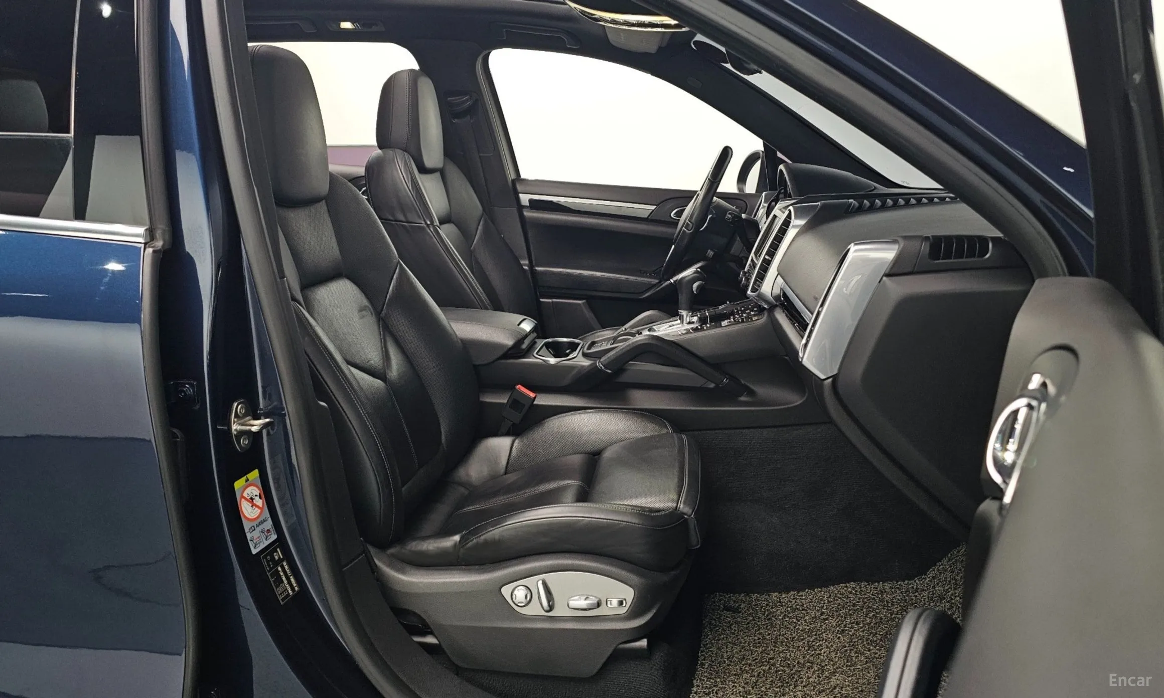Porsche New Cayenne превью 10