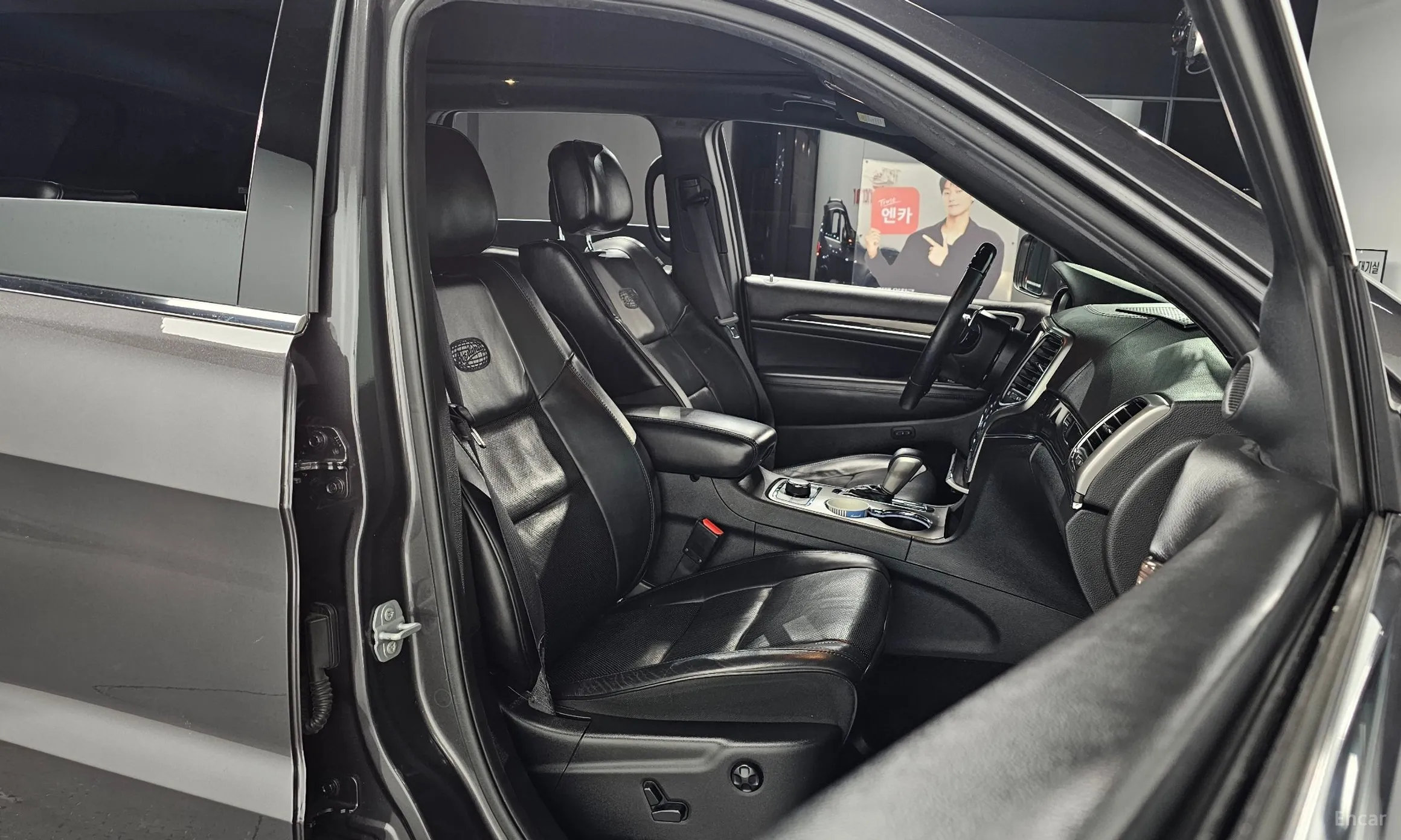 Jeep Grand Cherokee превью 10