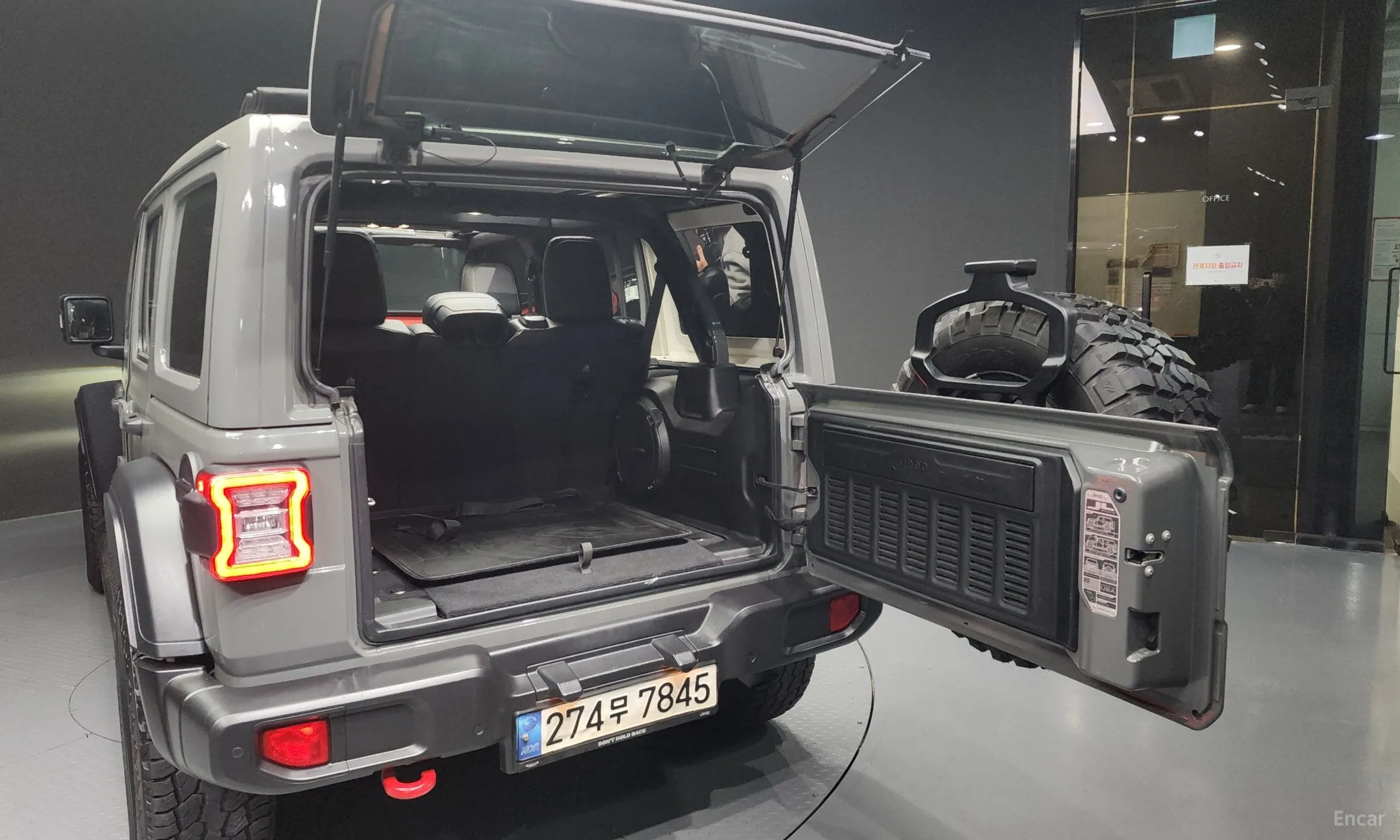 Jeep Wrangler (JL) превью 20