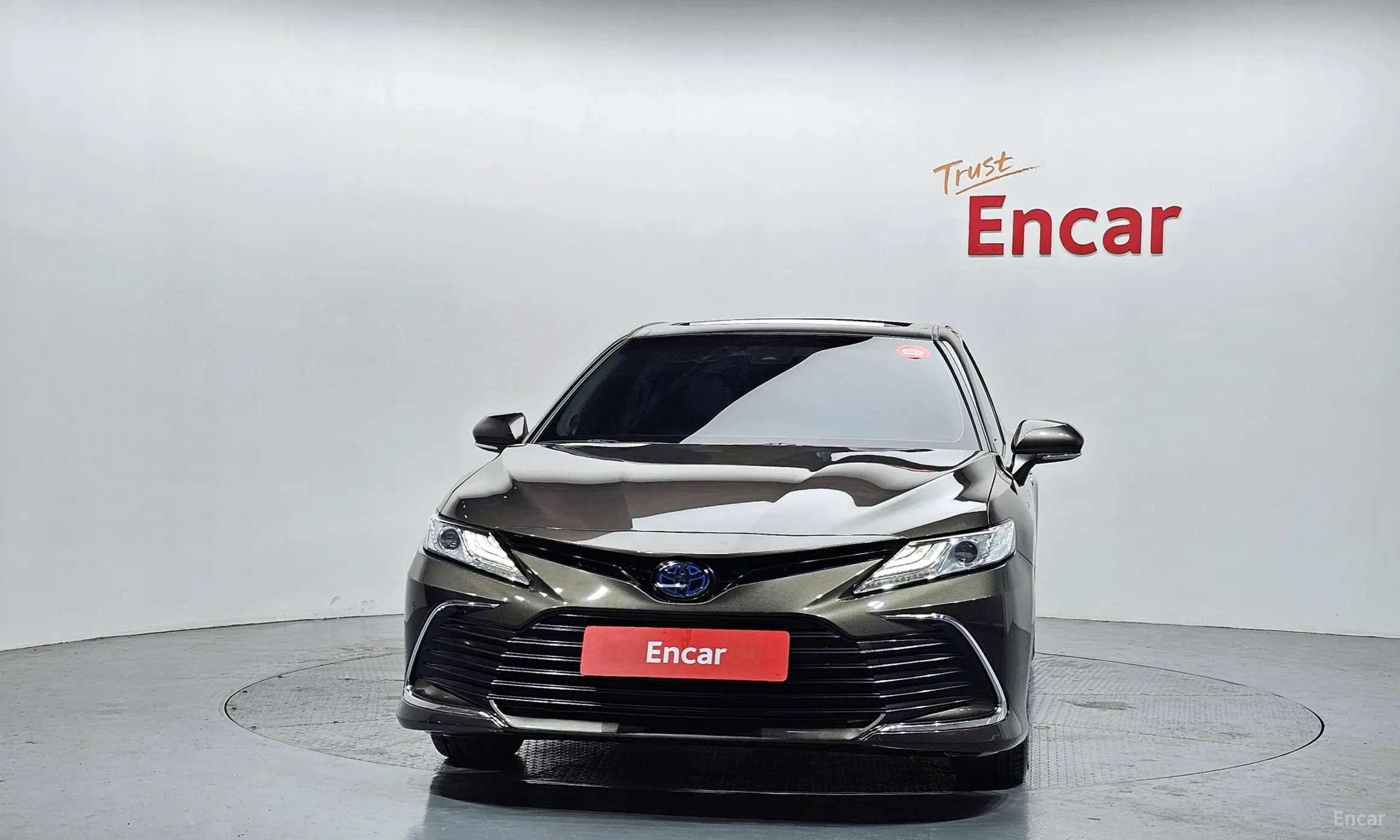 Toyota Camry (XV70) превью 3