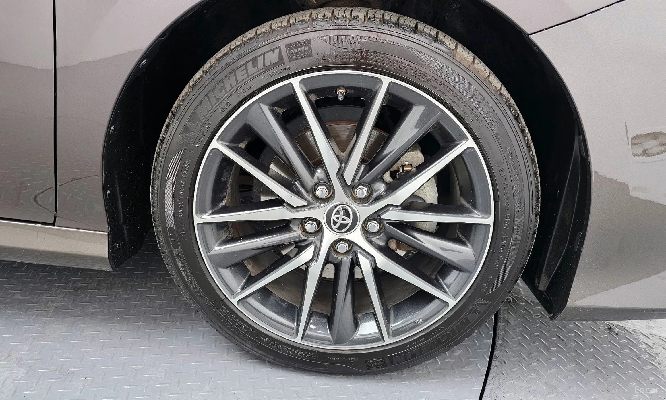 Toyota Camry (XV70) превью 5
