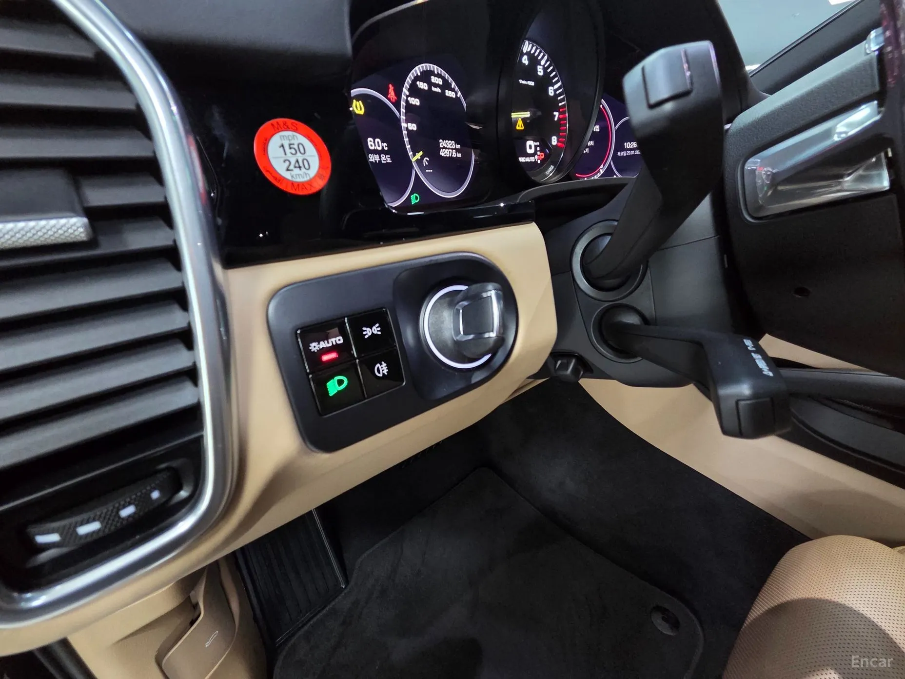 Porsche Cayenne (PO536) превью 13